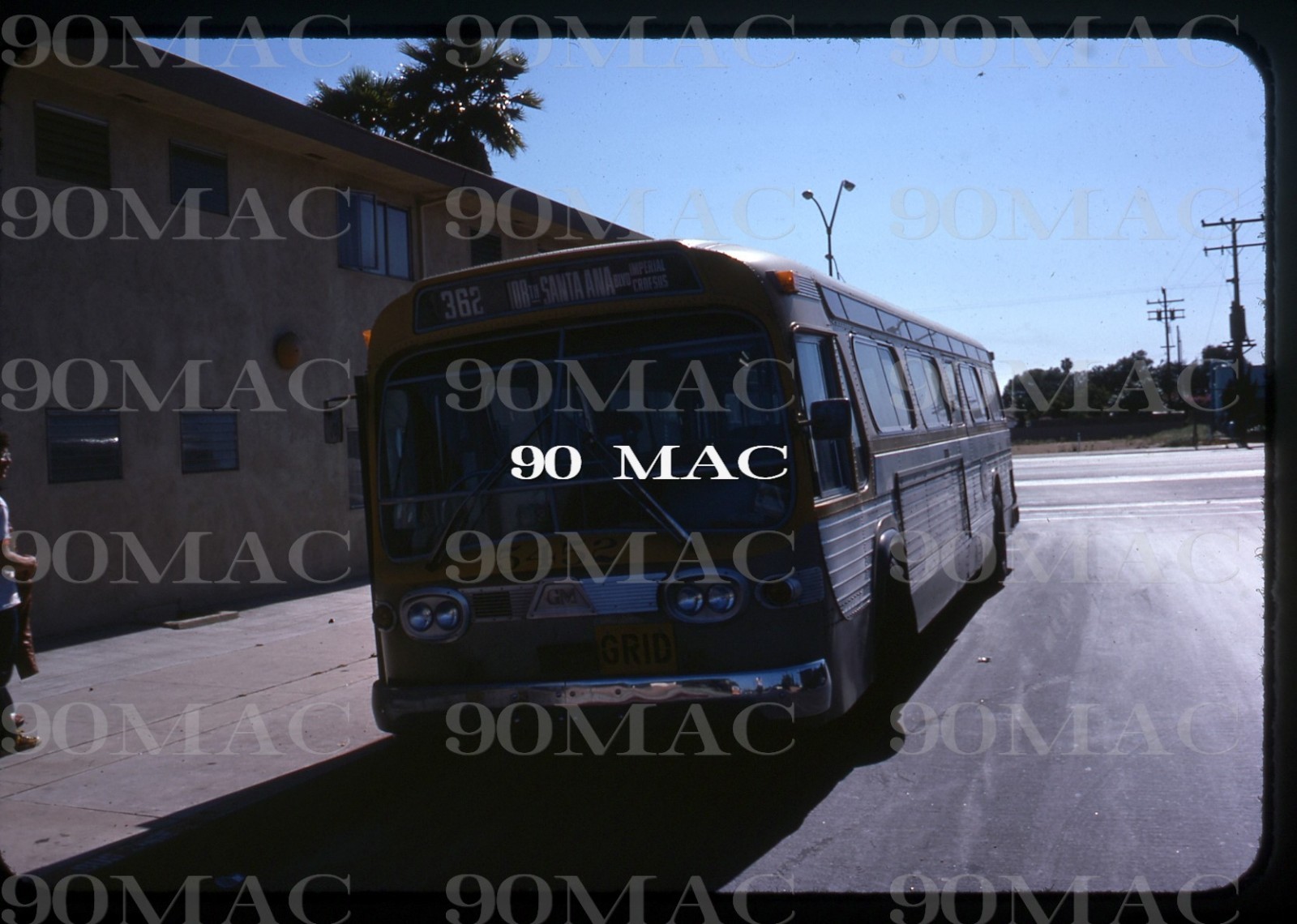 SCRTD-RTD. Los Angeles (CA). Original Slide 1975. BUS #5452.