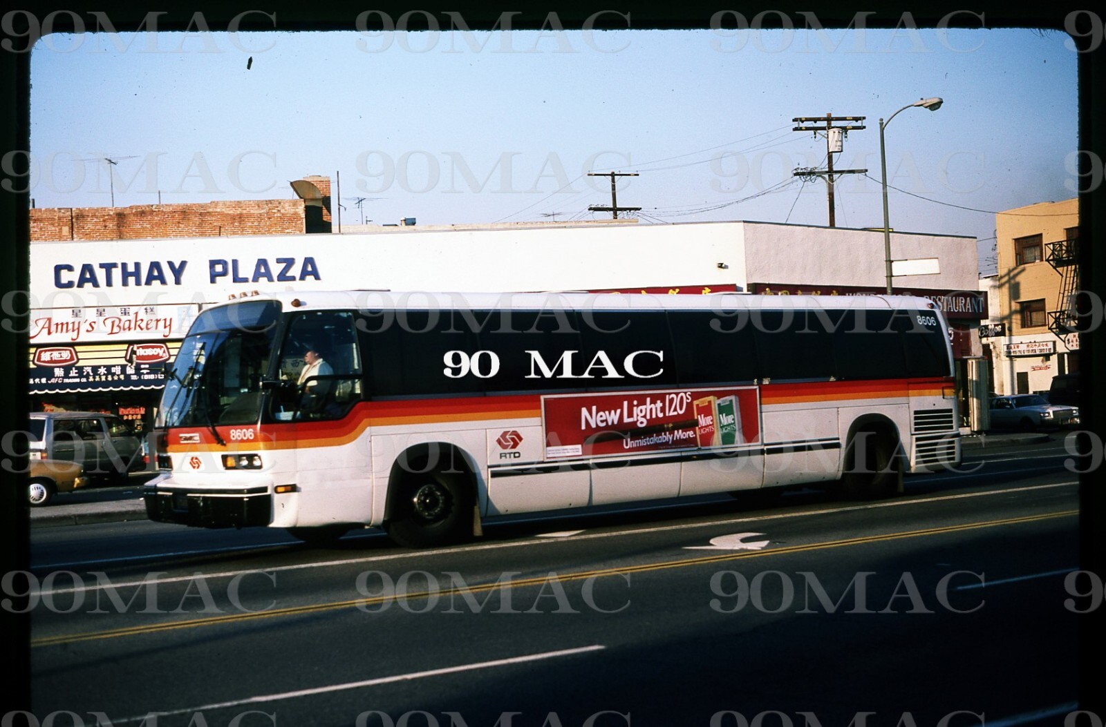 SCRTD. GM RTS BUS #8606. Los Angeles (CA). Original Slide 1987.