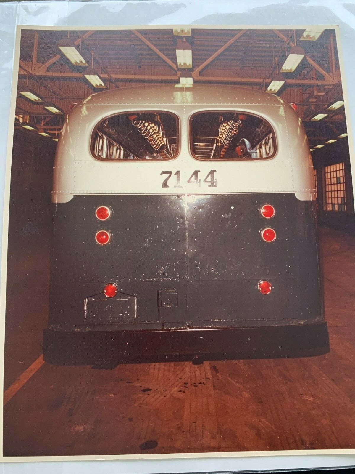 8X10 NY NYC BUS #7144 SURFACE TRANSIT COLOR PHOTOGRAPH VINTAGE CLASSIC DESIGN