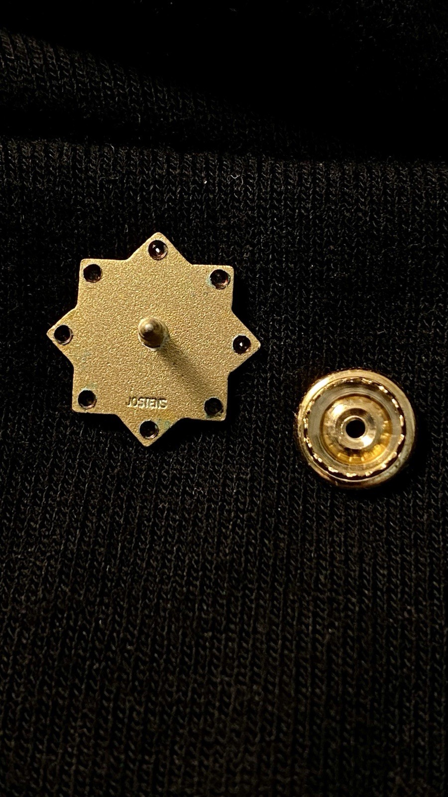 Greyhound Lines Driver Safety Award Pin w 8 Diamond Chips in Very Nice Condition