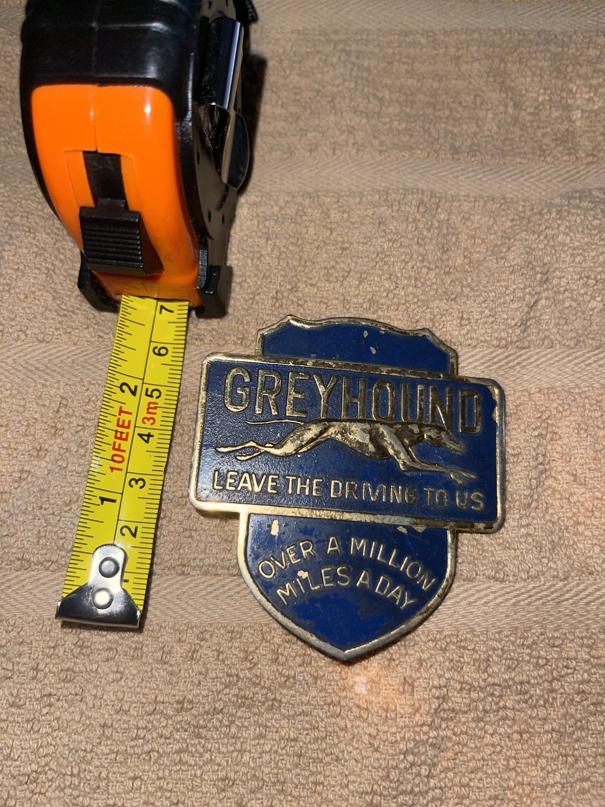 Vintage Greyhound Bus Line Hat Badge 1960s RARE CGB-0119 *Read description*