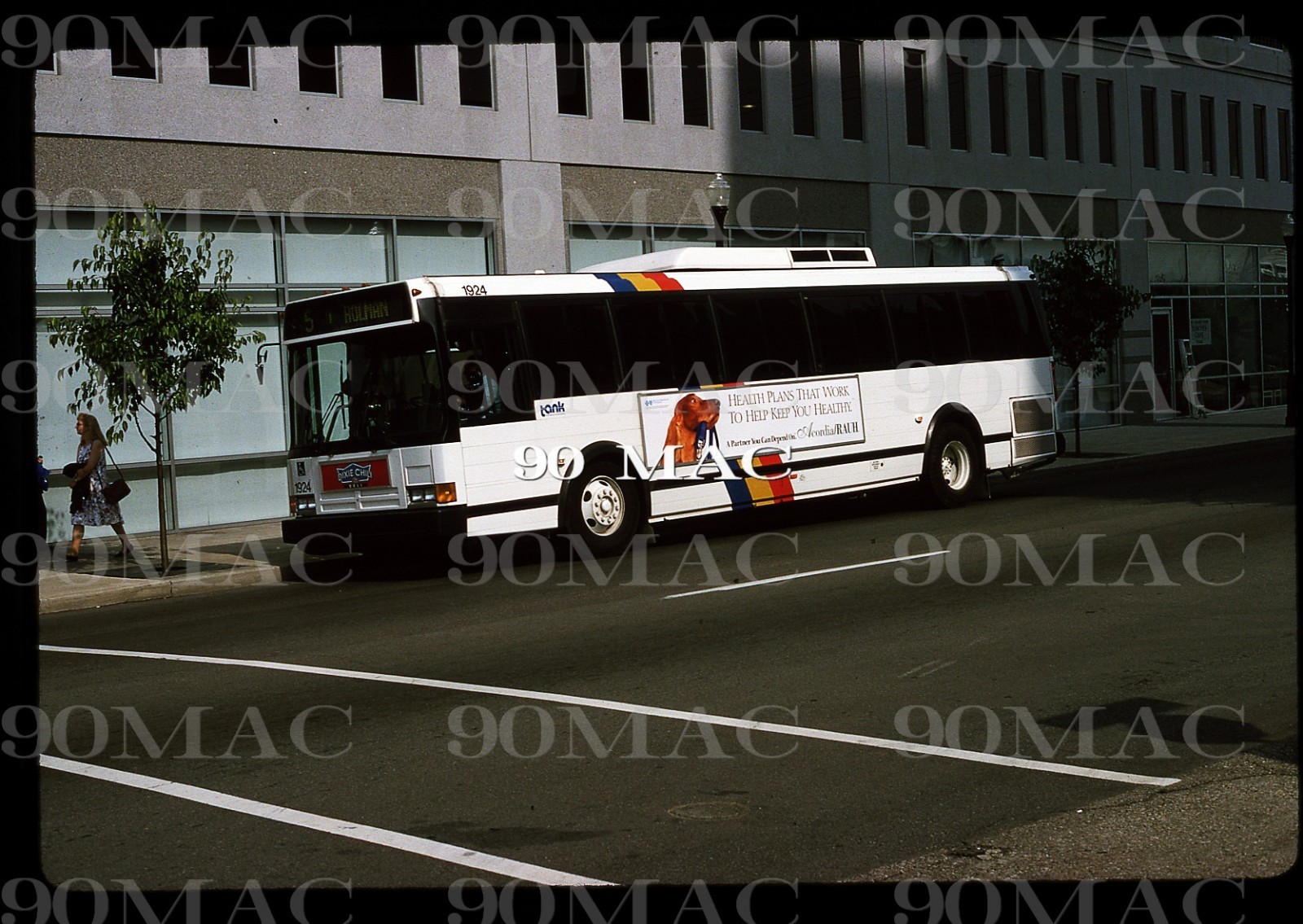 TANK. FLXIBLE METRO BUS #1924. Covington (KY). Original Slide 1995. NEW!