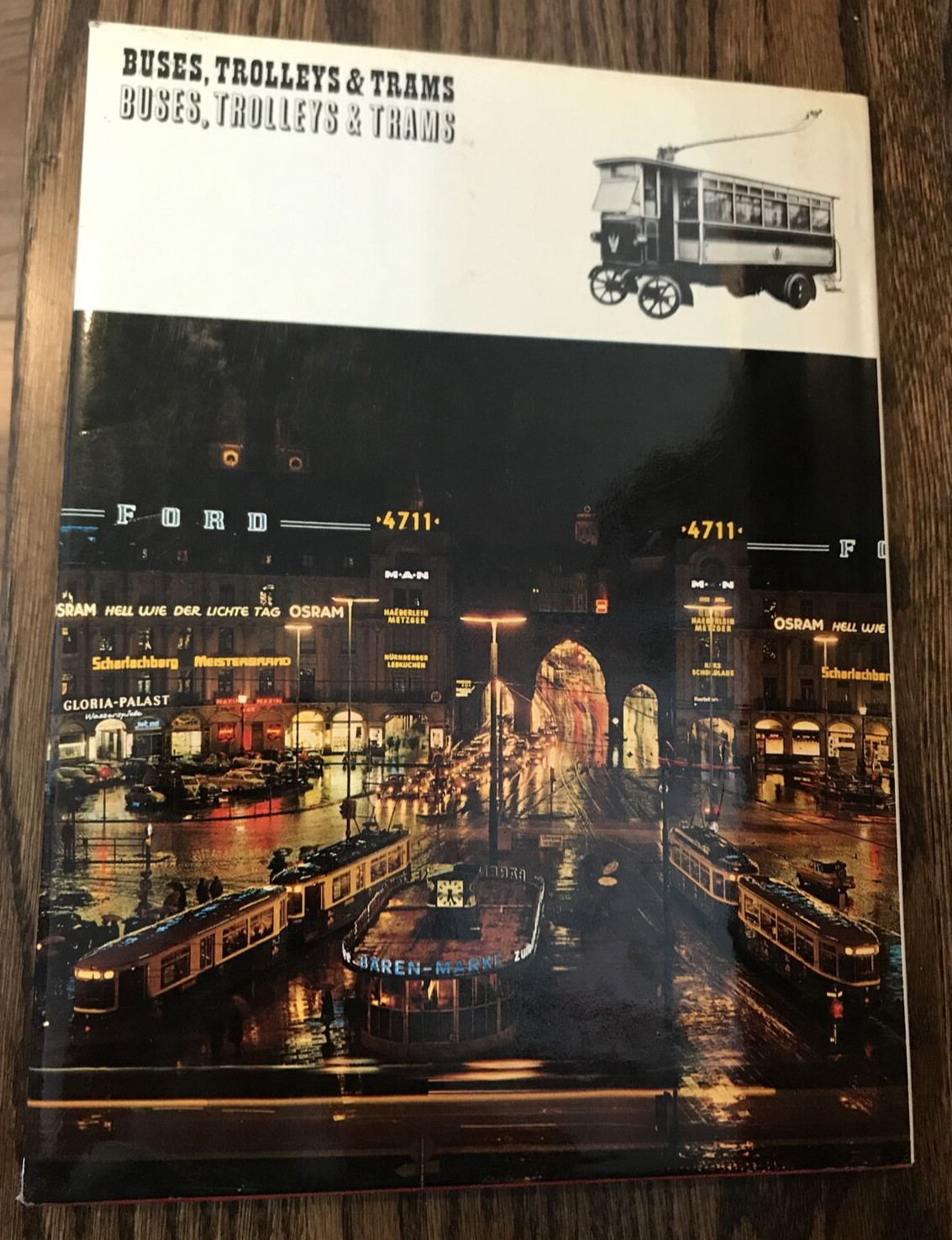Buss Trolleys Trams by Chas. S. Dunbar (1968) Italy