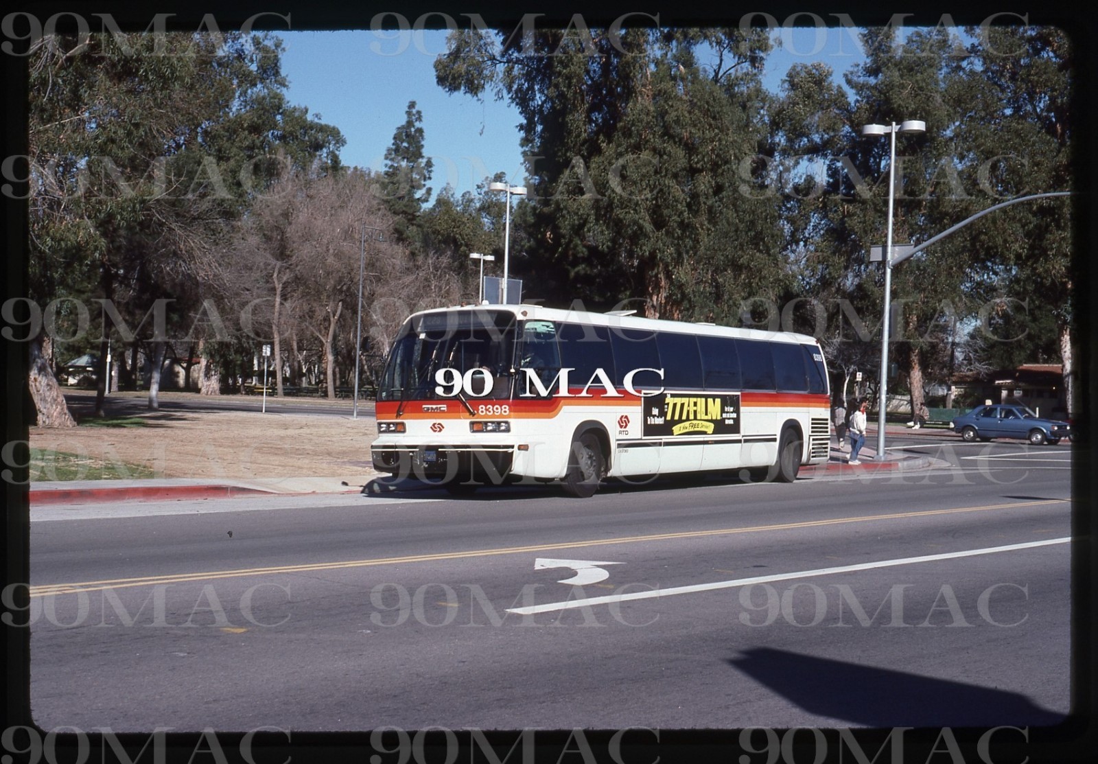 RTD-SCRTD. GM RTS BUS #8393. Los Angeles (CA). Original Slide 1986.
