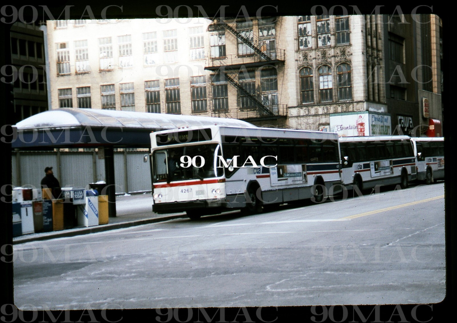 Chicago (IL) CTA MAN Bus #4267. Original Slide 1995.