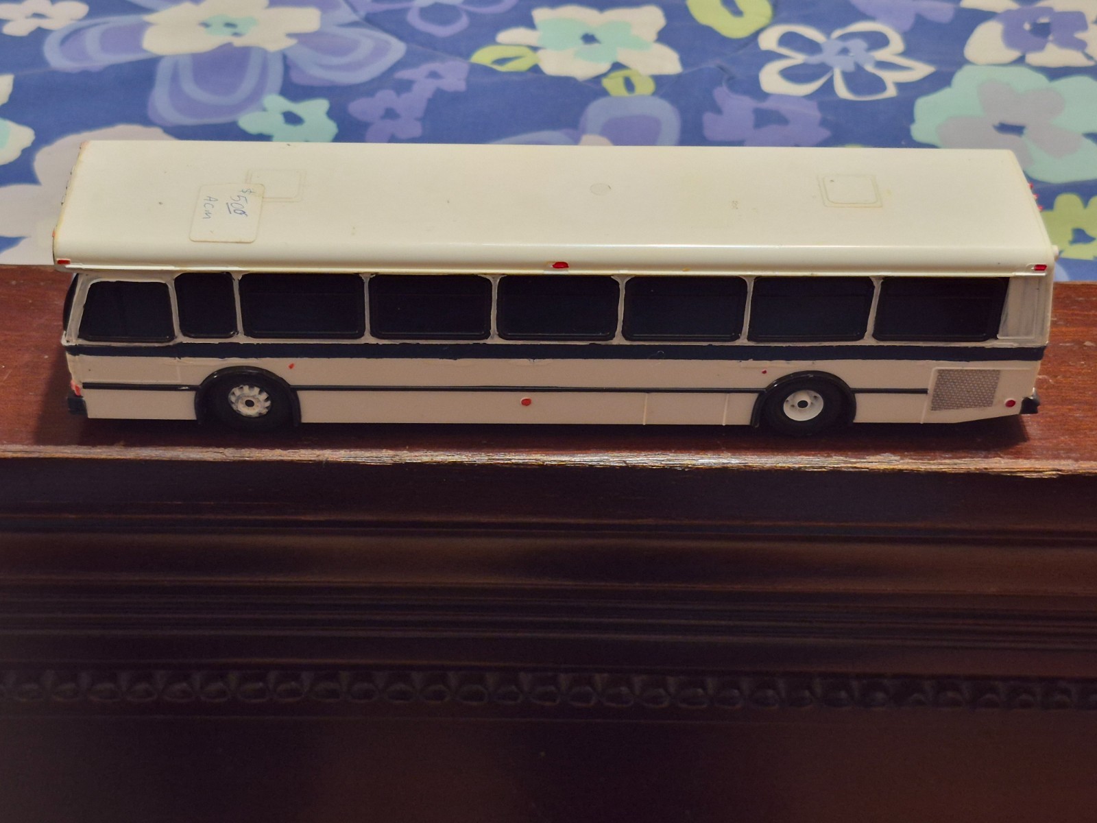 1:50 plastic orion transit bus