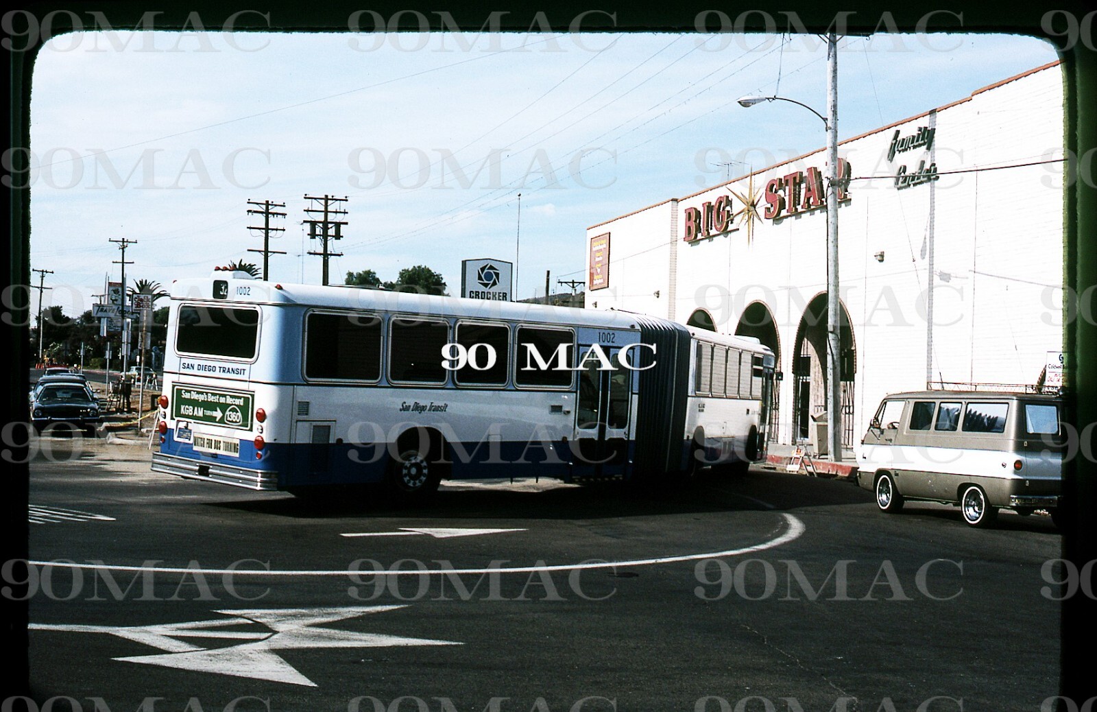 SDT. M.A.N. ARTICULATED BUS #1002. San Diego (CA). Original Slide 1979. (D)
