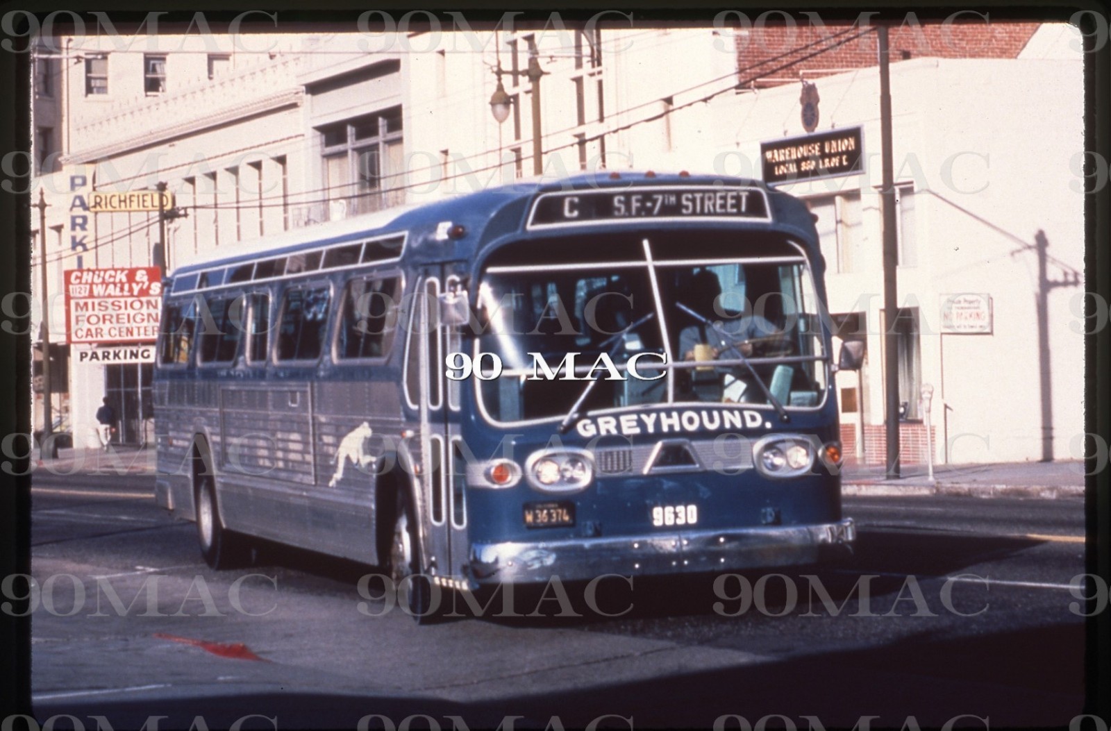 GREYHOUND. GM COACH BUS #9630. San Francisco (CA). Duplicate Slide 1975.