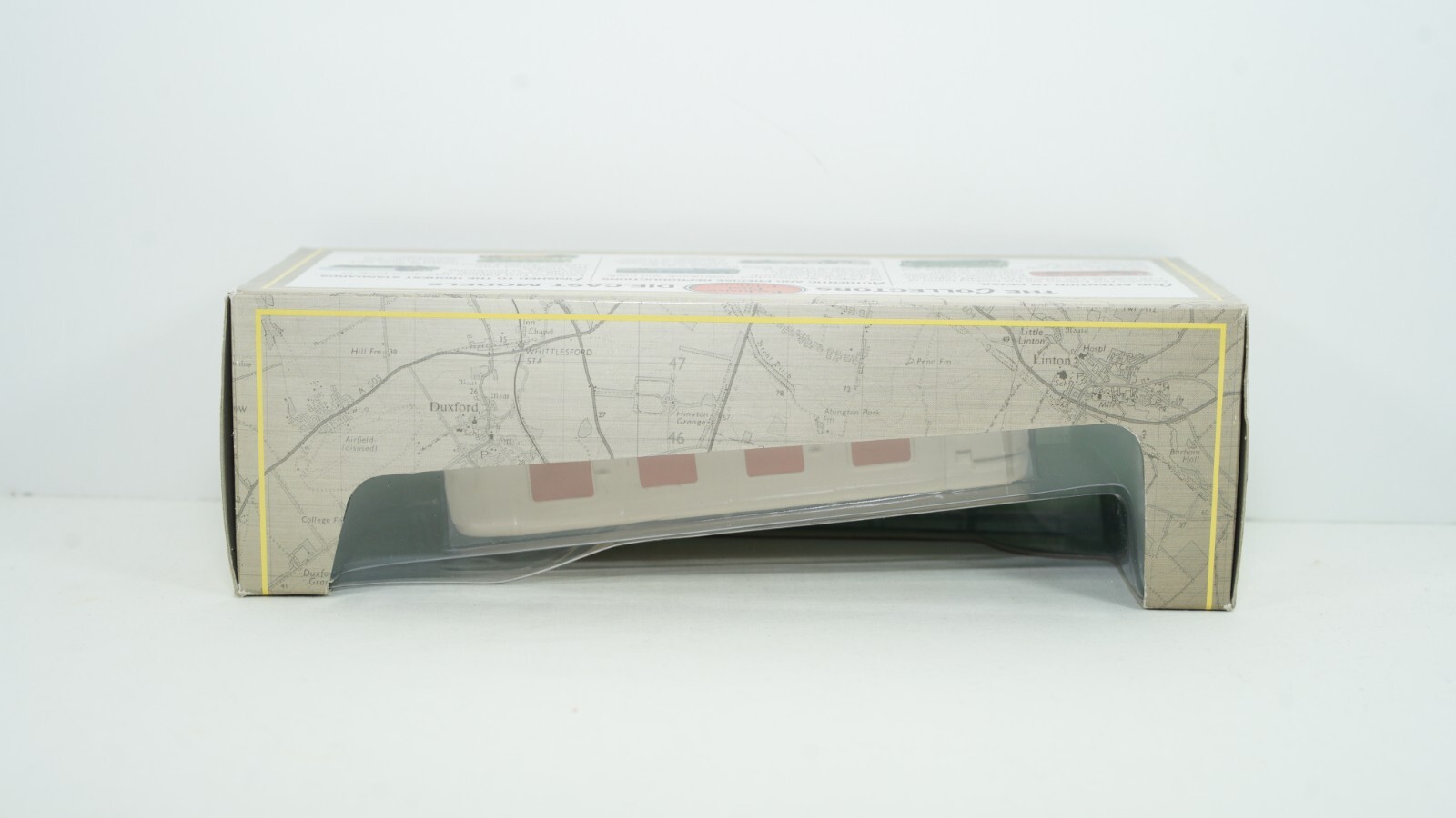 EFE Gilbow 1/76 Bristol RELH Red & White Victoria Coach Series Bus 99709 NEW B23