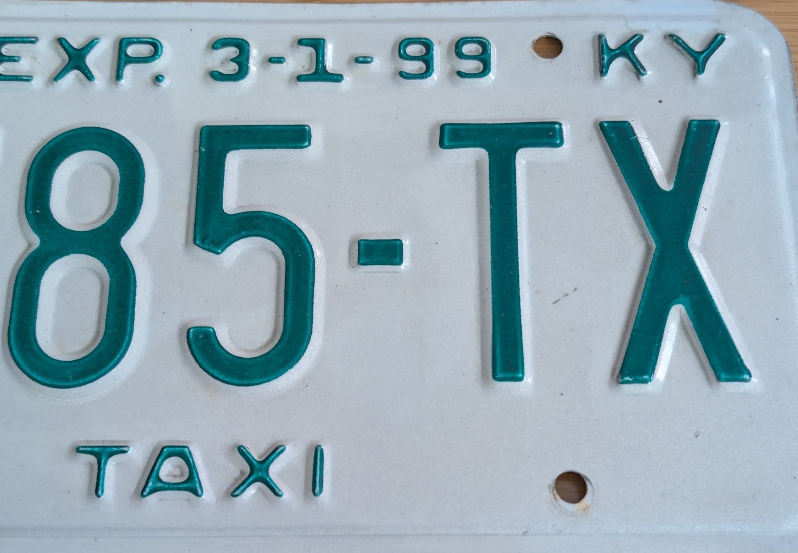 Rare Kentucky Taxi License Plate-Man Cave,Road Art, Garage Door, Collectors