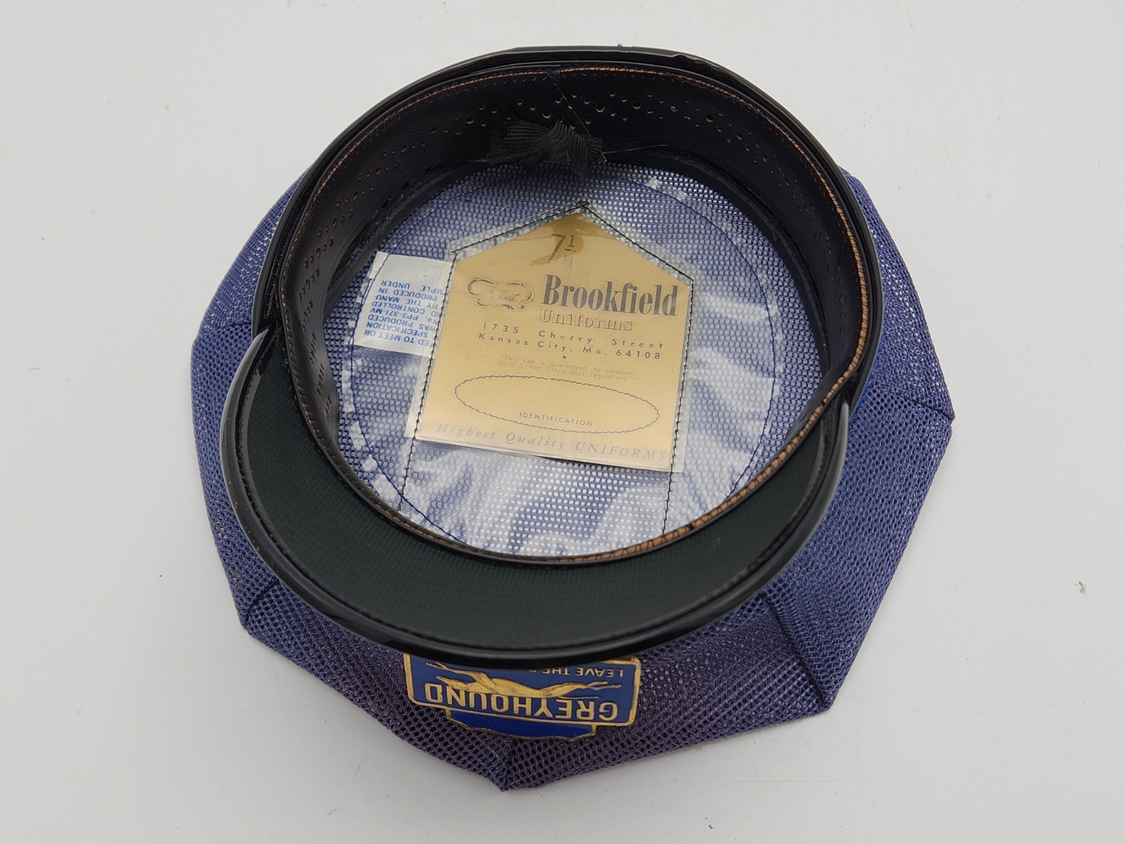Vintage Greyhound Bus Driver Hat Enameled Badge Brookfield Uniforms Kansas City