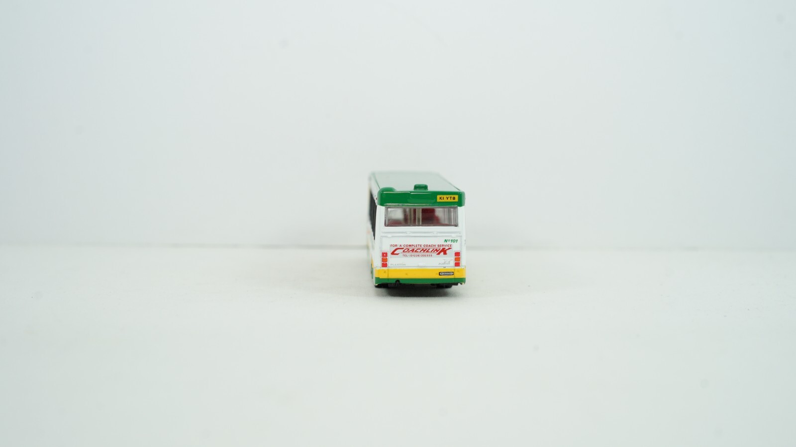 EFE Gilbow 1/76 Plaxton Pointer Dart Yorkshire Terrier Bus 20604DL New HO6