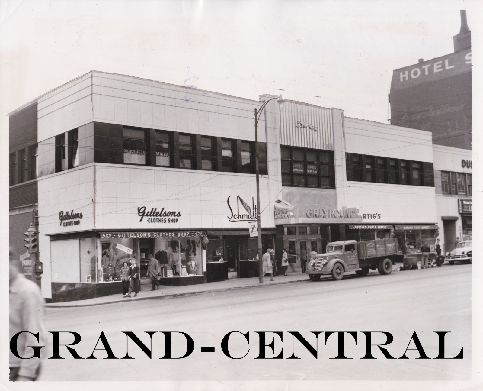 VINTAGE 1957 GREYHOUND BUS TERMINAL DEPOT PHOTO DULUTH MINNESOTA
