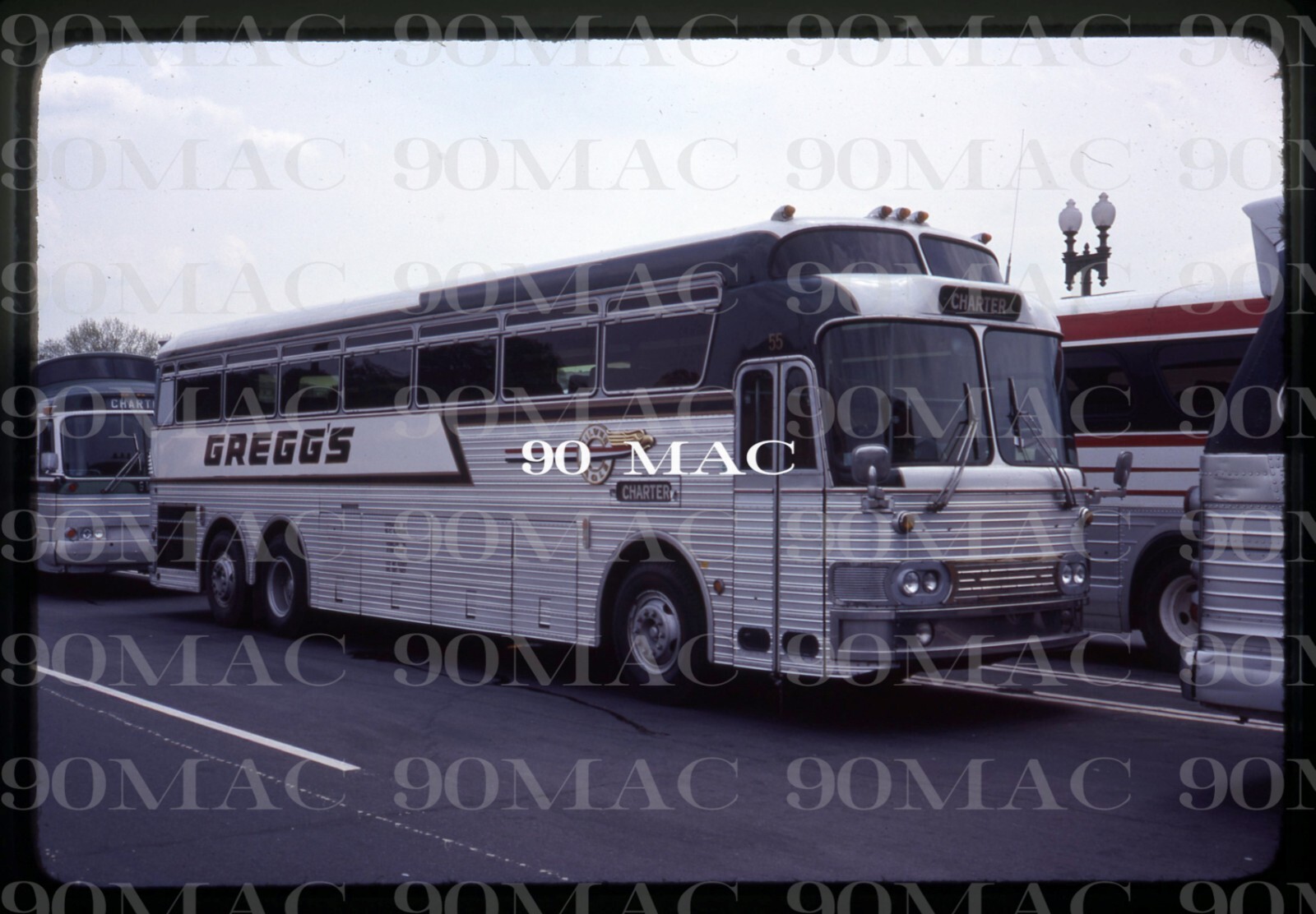 GREGG’S BUS (MD) . EAGLE COACH #55. Original Slide 1977.