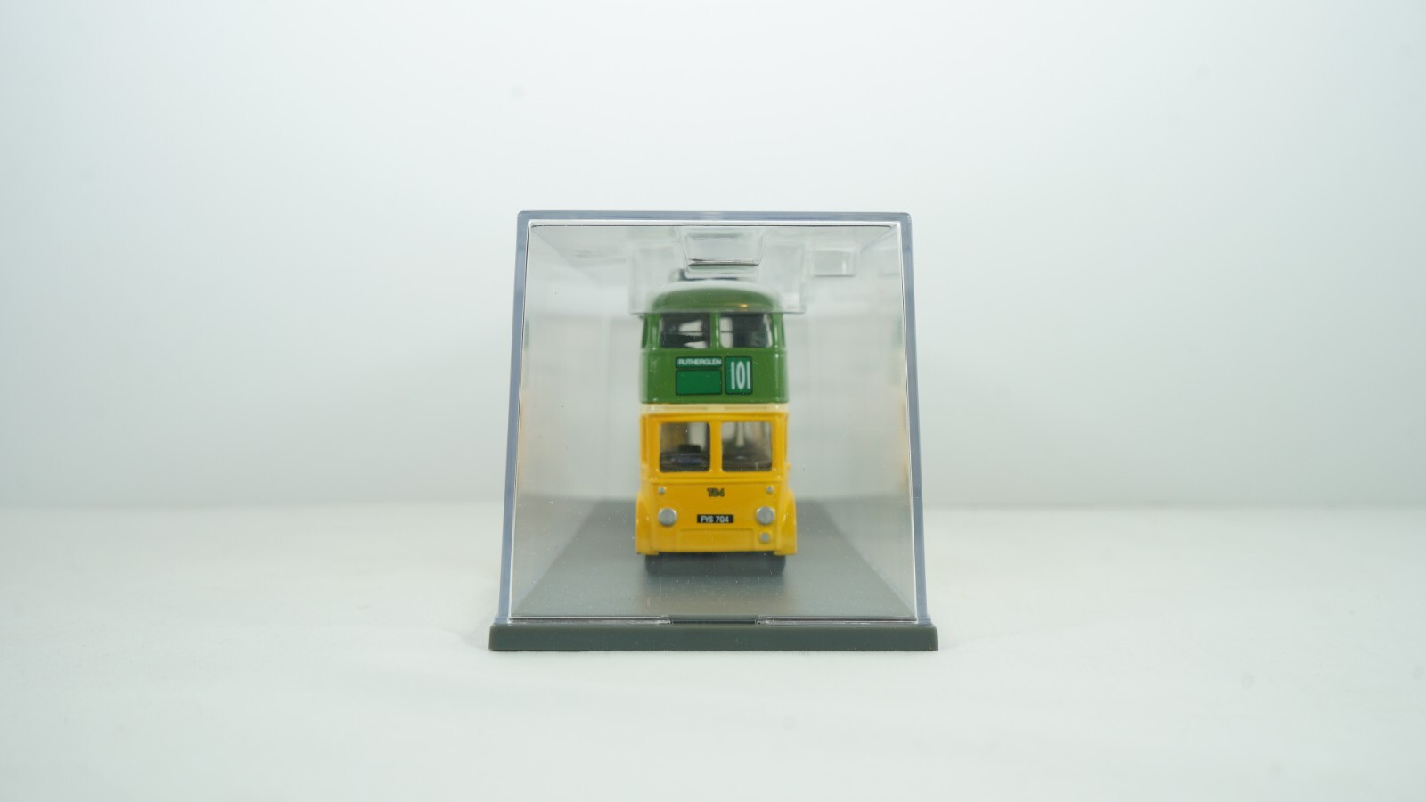 Corgi Omnibus 1/76 BUT9641T Trolley Bus Glasgow Beatties Item 43709 NEW HO4