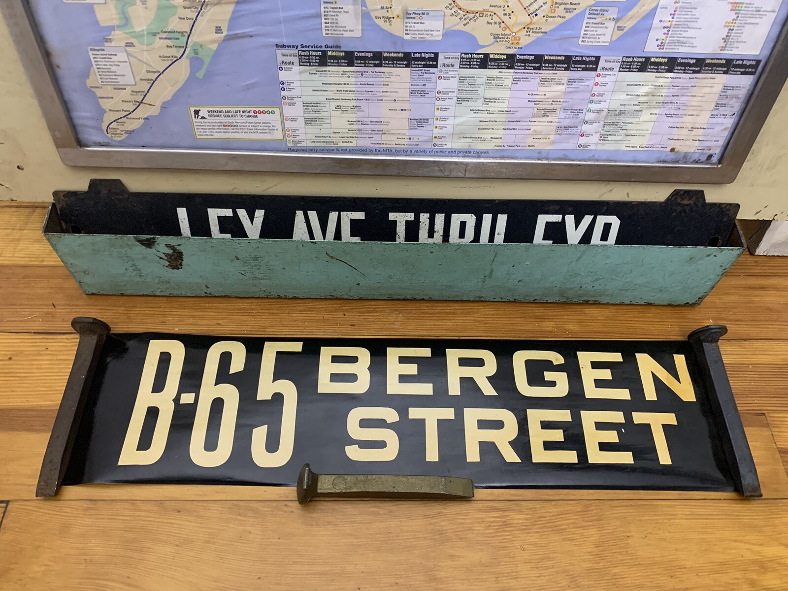 VINTAGE NY NYC TRANSIT BUS ROLL SIGN BROOKLYN BERGEN STREET COBBLE BOERUM HILL