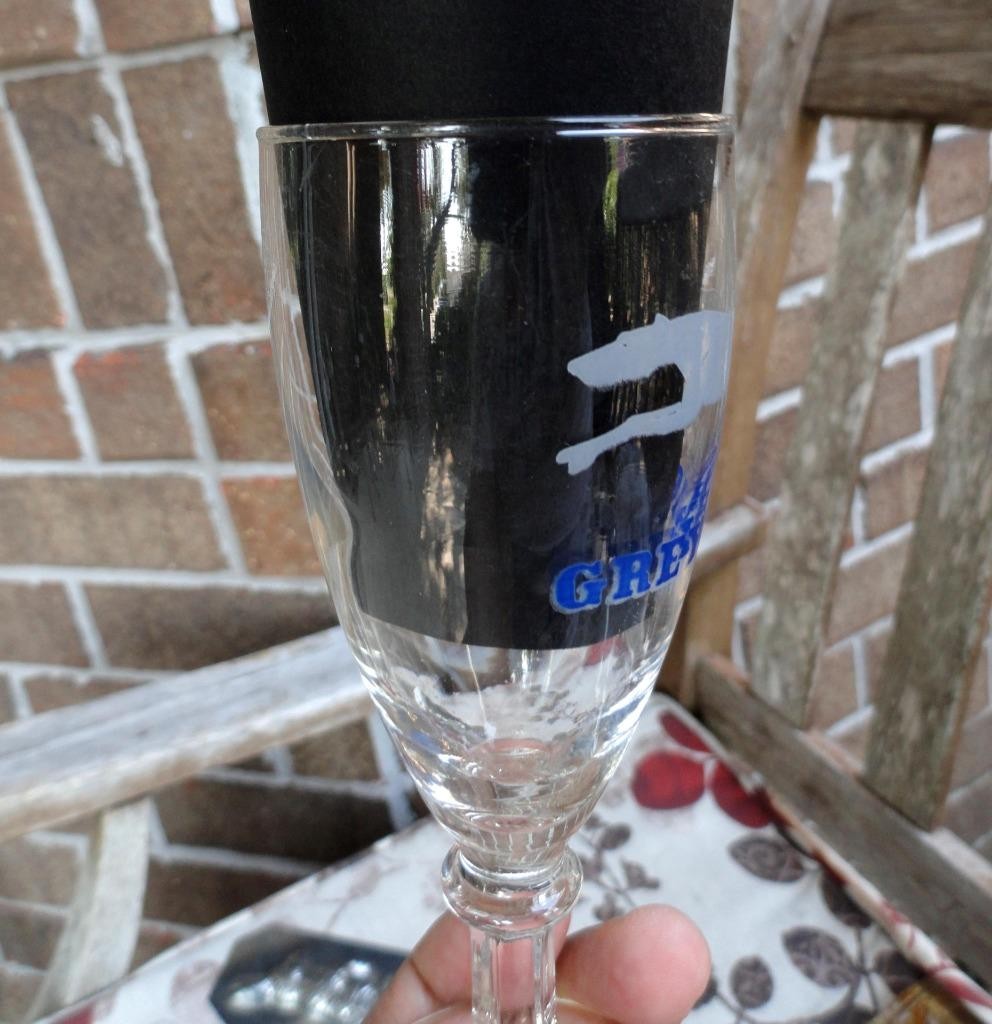 vintage GREYHOUND BUS Beer Juice Cocktail ADVERTISING DRINKING GLASS