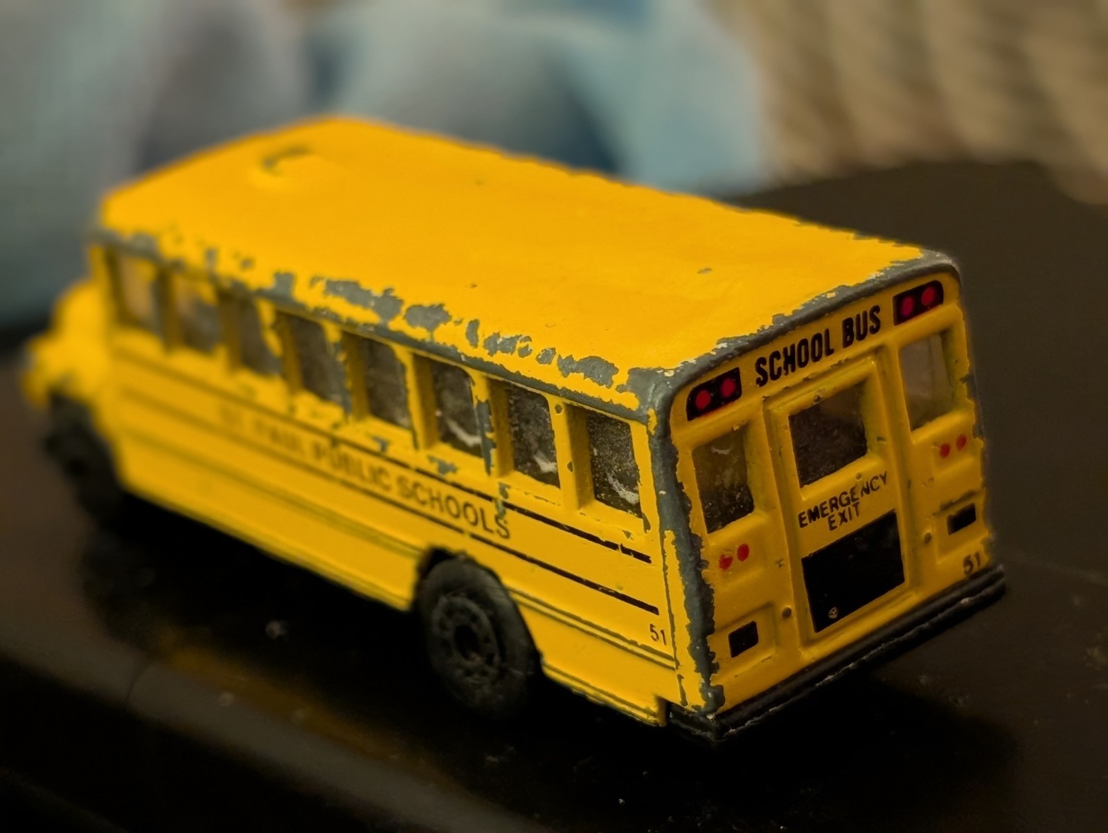 PERFECT QUALITY SAINT PAUL MN PUBLIC SCHOOL BUS LIFE-LIKE 1:95 SCALE MFG 1985