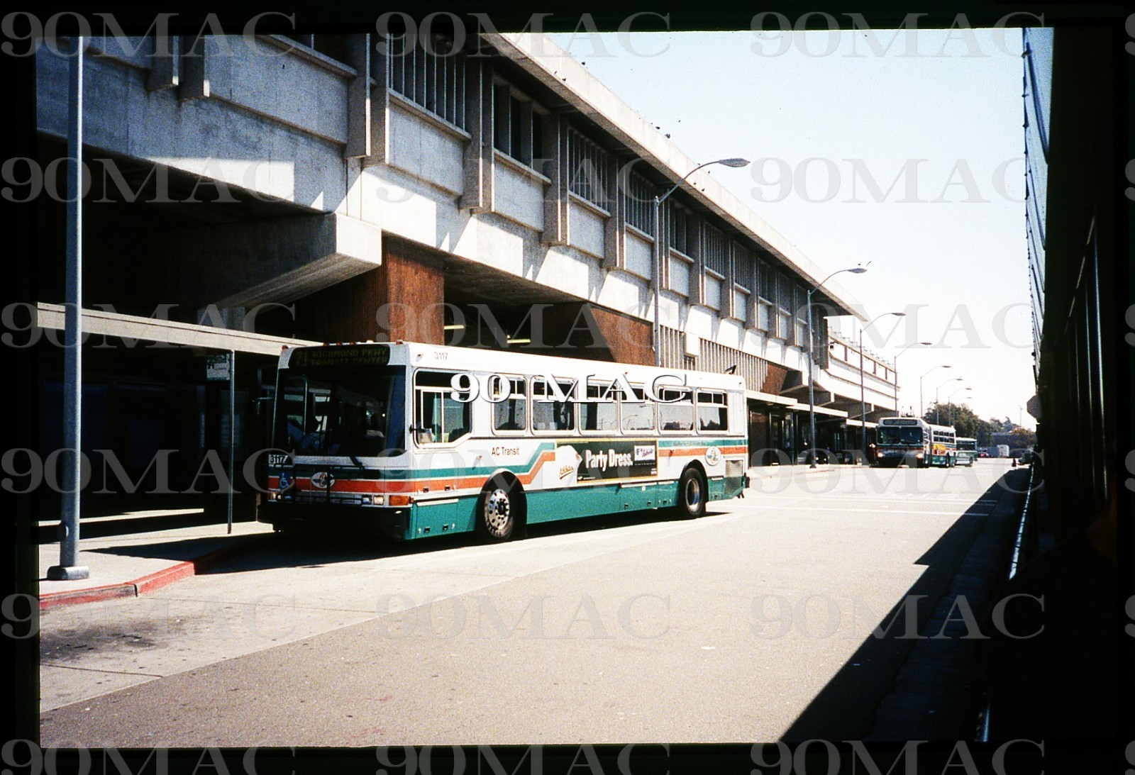 ACT. NABI BUS #3117. Original Slide. Oakland (CA) 2002. (AB)