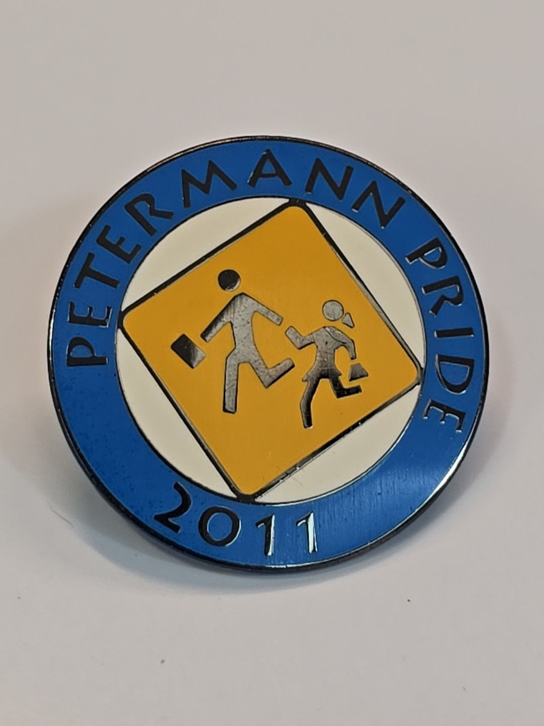 Petermann Pride 2011 Lapel Pin School Bus Service in Golf Manor Ohio