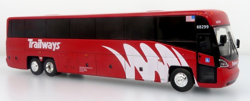 MCI D4520 Coach Bus: Burlington Trailways 1:87 (HO) Diecast Model Bus