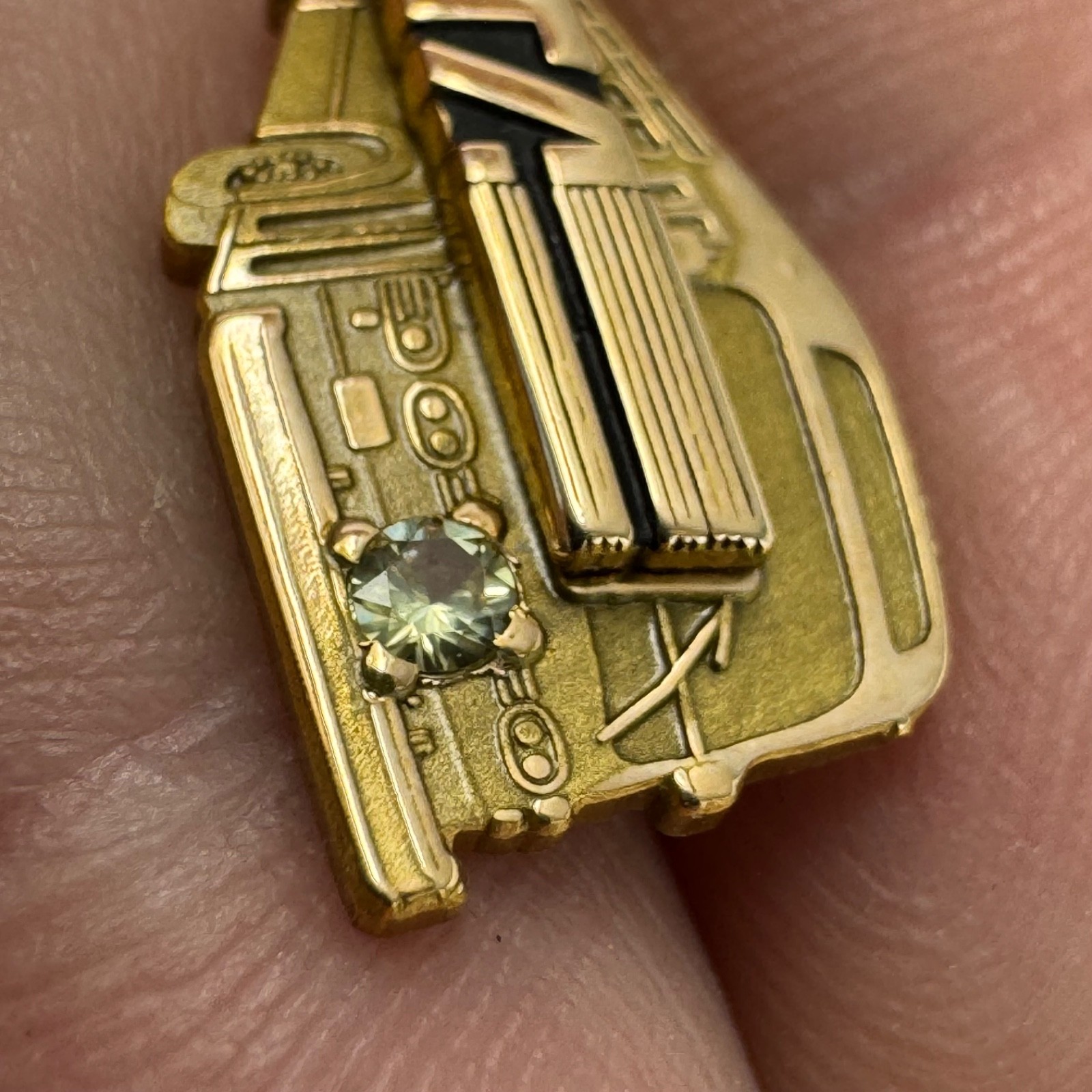UTA Utah Transit Authority Bus Employee Service Pin Tie Tack 1/10 10k GF