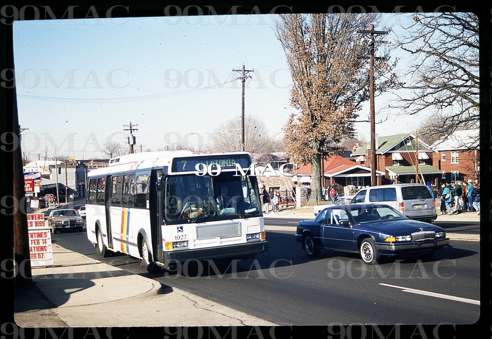 TANK. FLXIBLE METRO BUS #1927. Covington (KY). Original Slide 1993.