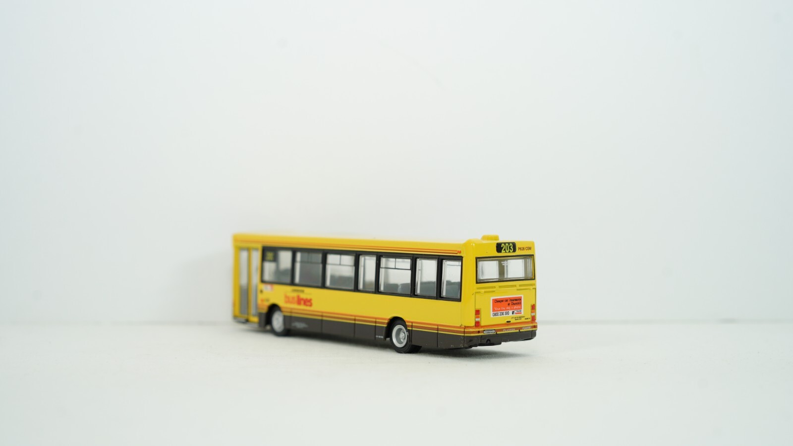 EFE Gilbow 1/76 Scale Plaxton Pointer Dart London Bus Lines Item 20640 NEW W21