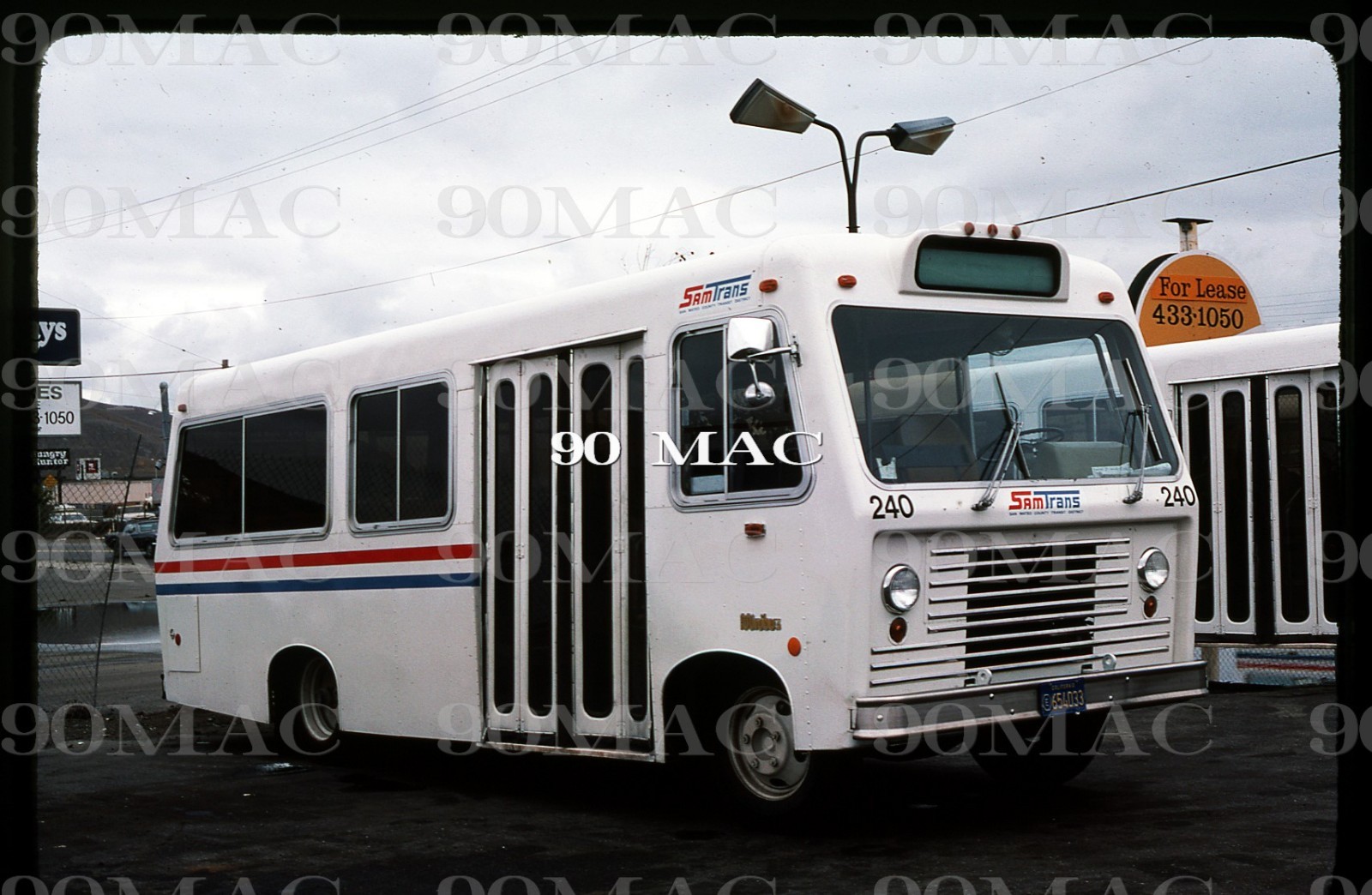 SAMTRANS. MINIBUS #240. Millbrae (CA). Original Slide 1976. (A)