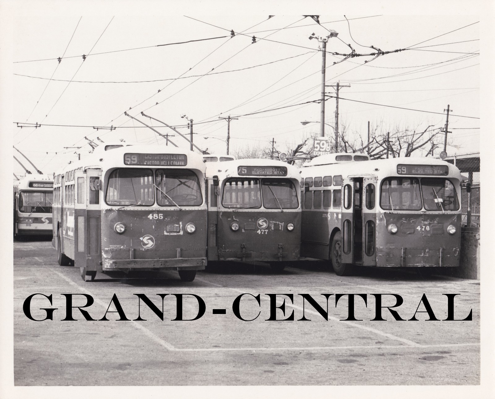 ORIGINAL 1980 SEPTA PTC TROLLEY BUS PHOTO AT FRANKFORD DEPOT IN PHILADELPHIA PA