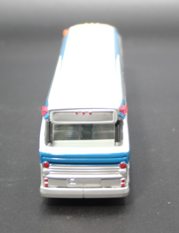 Corgi Classics New York Bus Service Fishbowl GM 5301 Diecast Model