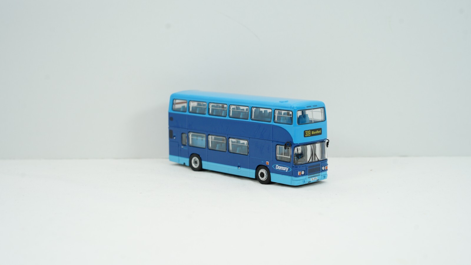 EFE Gilbow 1/76 BUS Lot 7x 34905 20449 25106 31303SB 28815 28802A 28903 NEW G9