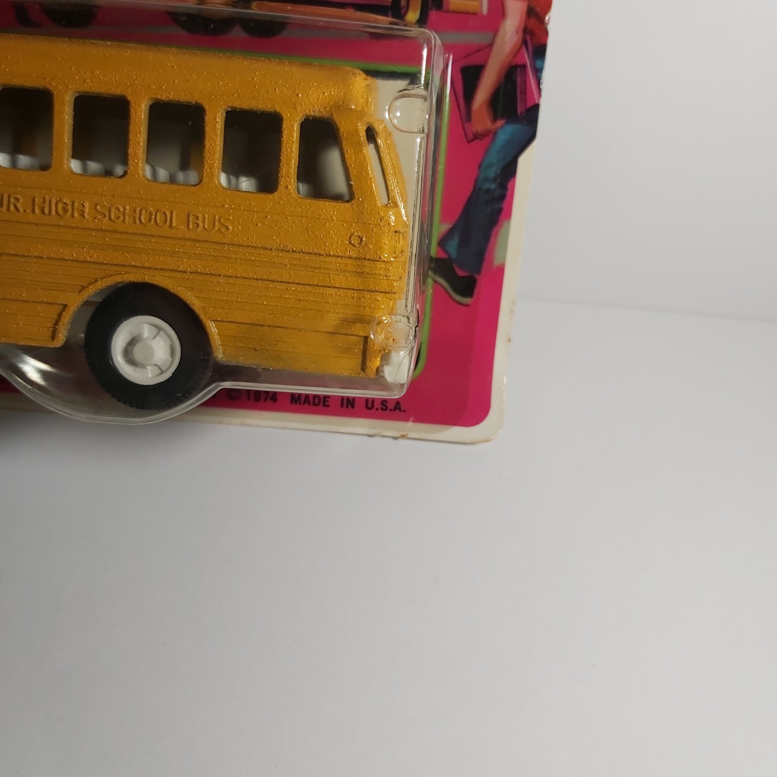 Tootsietoy Yellow School Bus die-cast metal