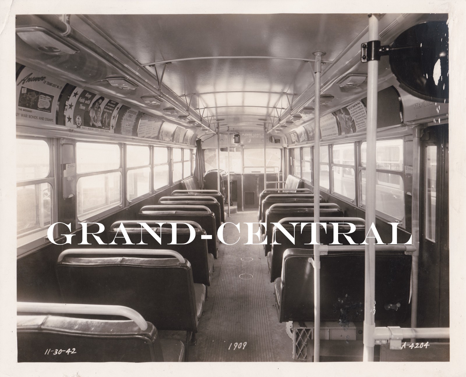 ORIGINAL 1942 PTC PHILADELPHIA TRANSPORTATION COMPANY BUS PHOTO INTERIOR 1909 PA
