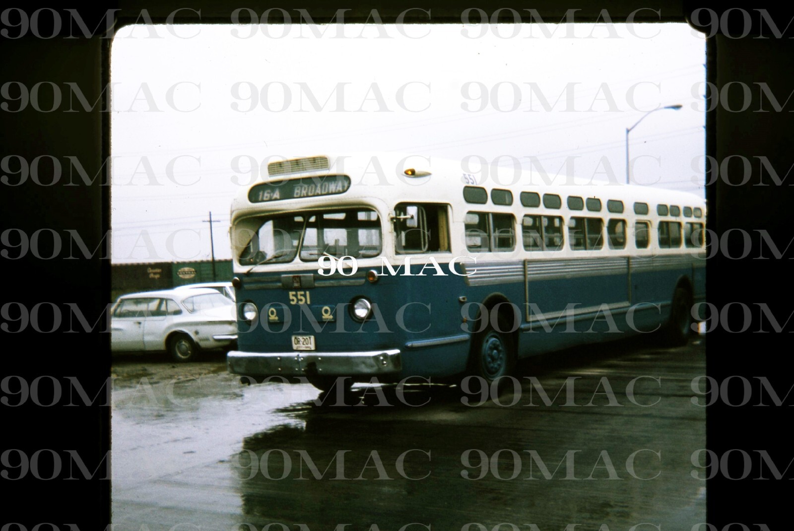 CTS. GM COACH #551. Cleveland (OH). Original Slide 1969.