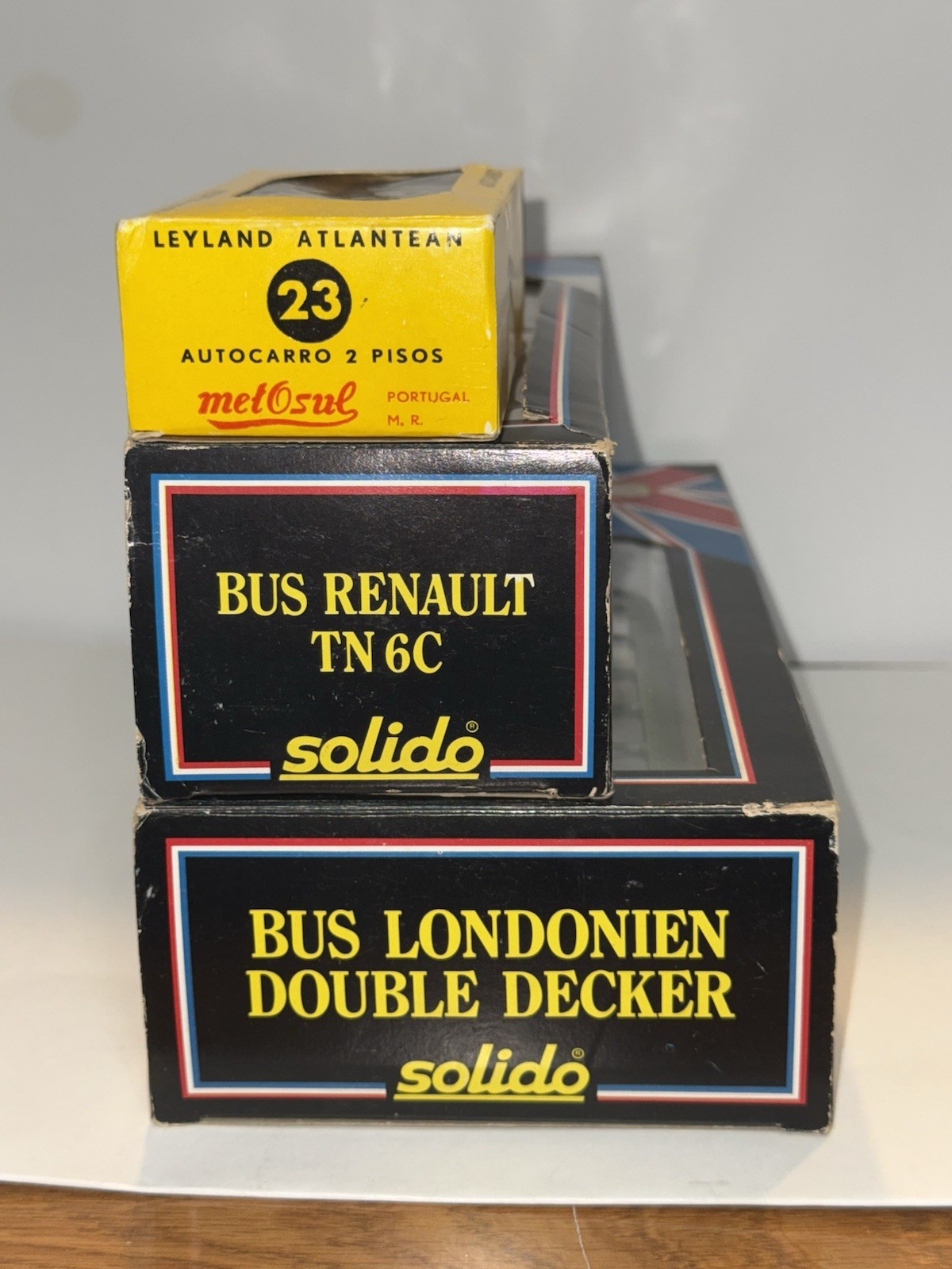 Solido, Dinky, Matchbox, Corgi, metOsul, 8 pc, Bus and Taxi Lot (1/43 1/64 1/87)