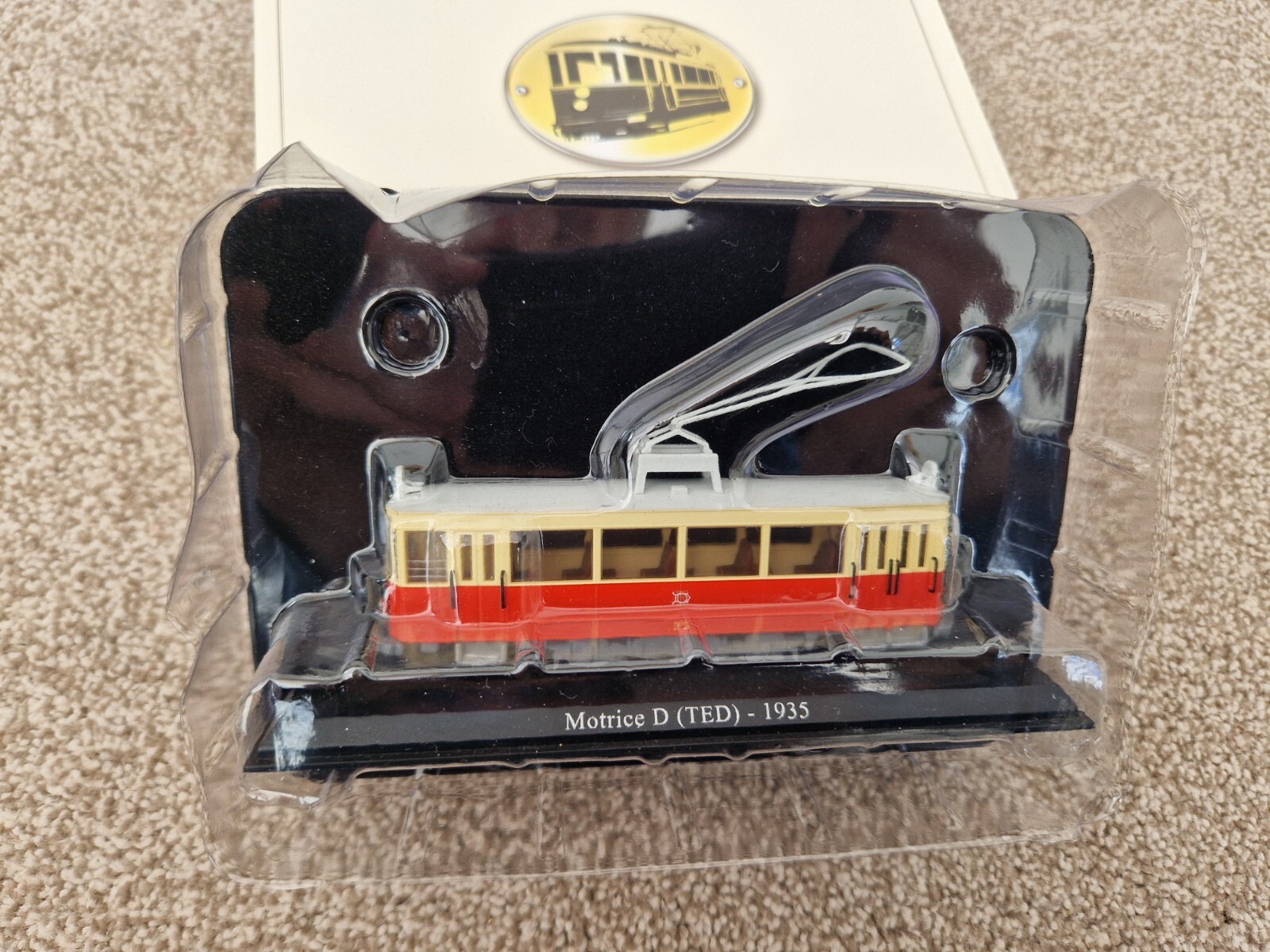 ATLAS EDITIONS 1/87 TRAMS OF THE WORLD MOTRICE D TED 1935 DIJON FRANCE MODEL