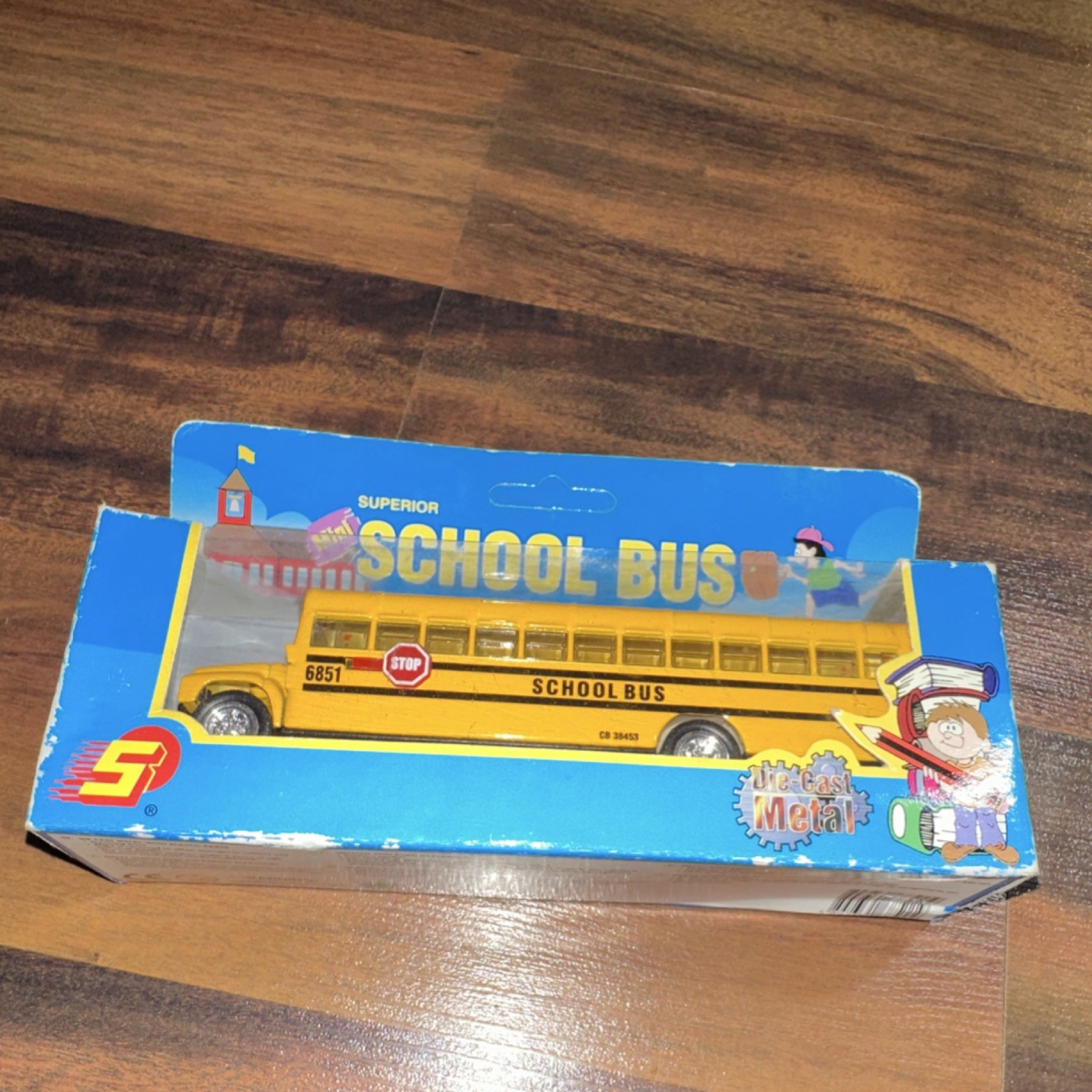 Superior Mini School Bus Die Cast Metal Collectible Toy in Original Box Diecast