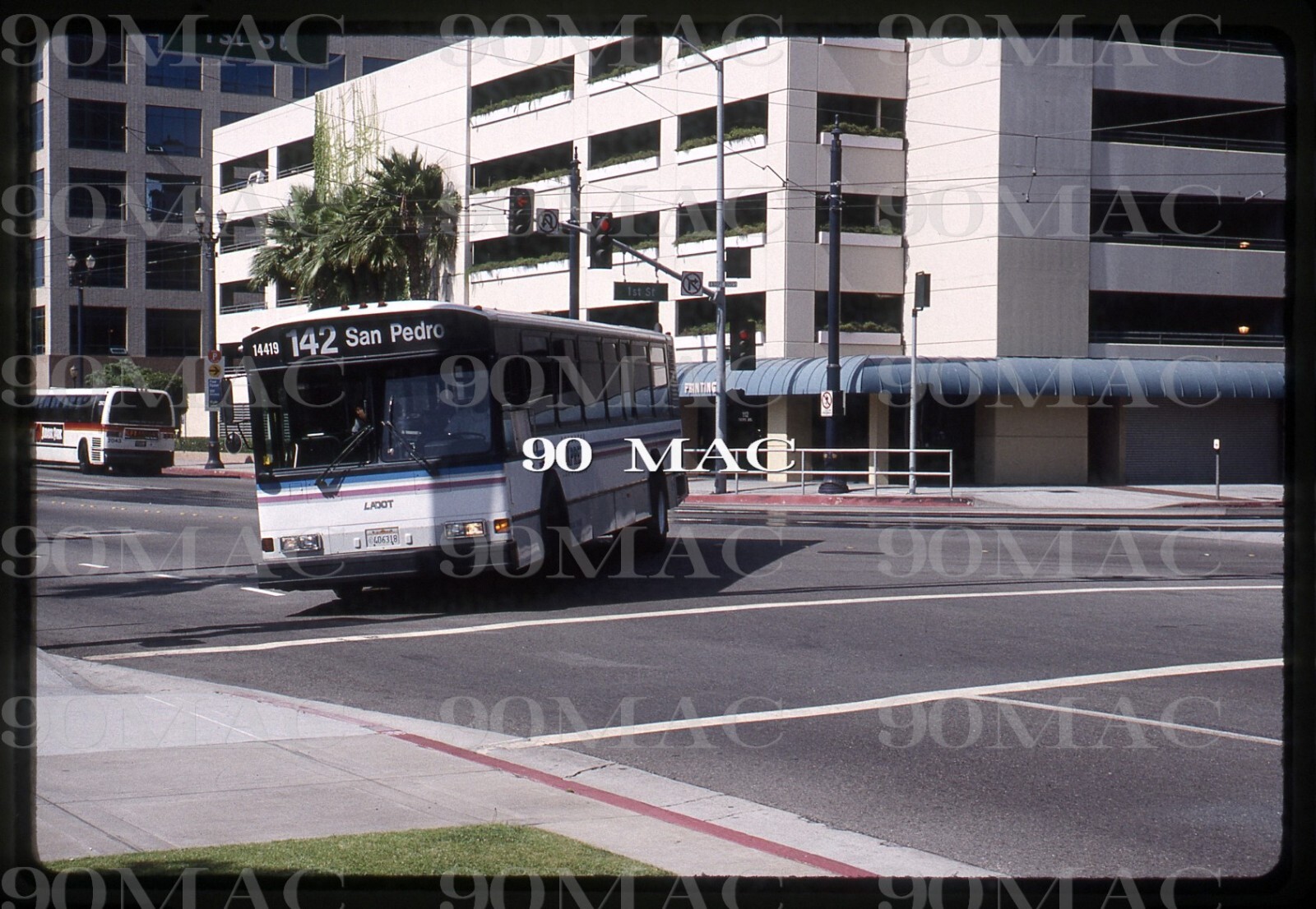 LADOT. GILLIG BUS #14419. Los Angeles (CA). Original Slide 1993.