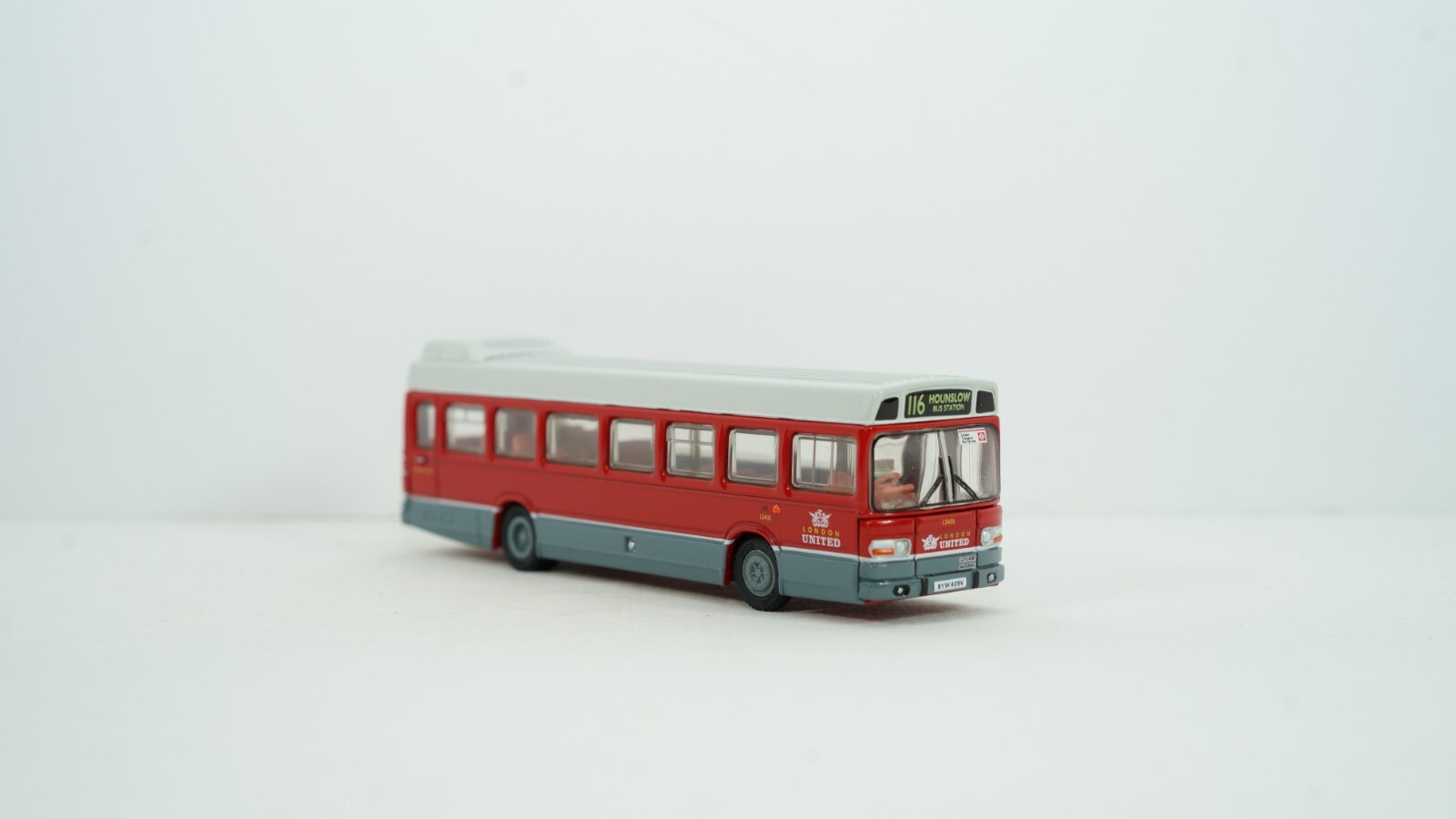 EFE Gilbow 1/76 Leyland National London United Bus Item 14404DL NEW HO6