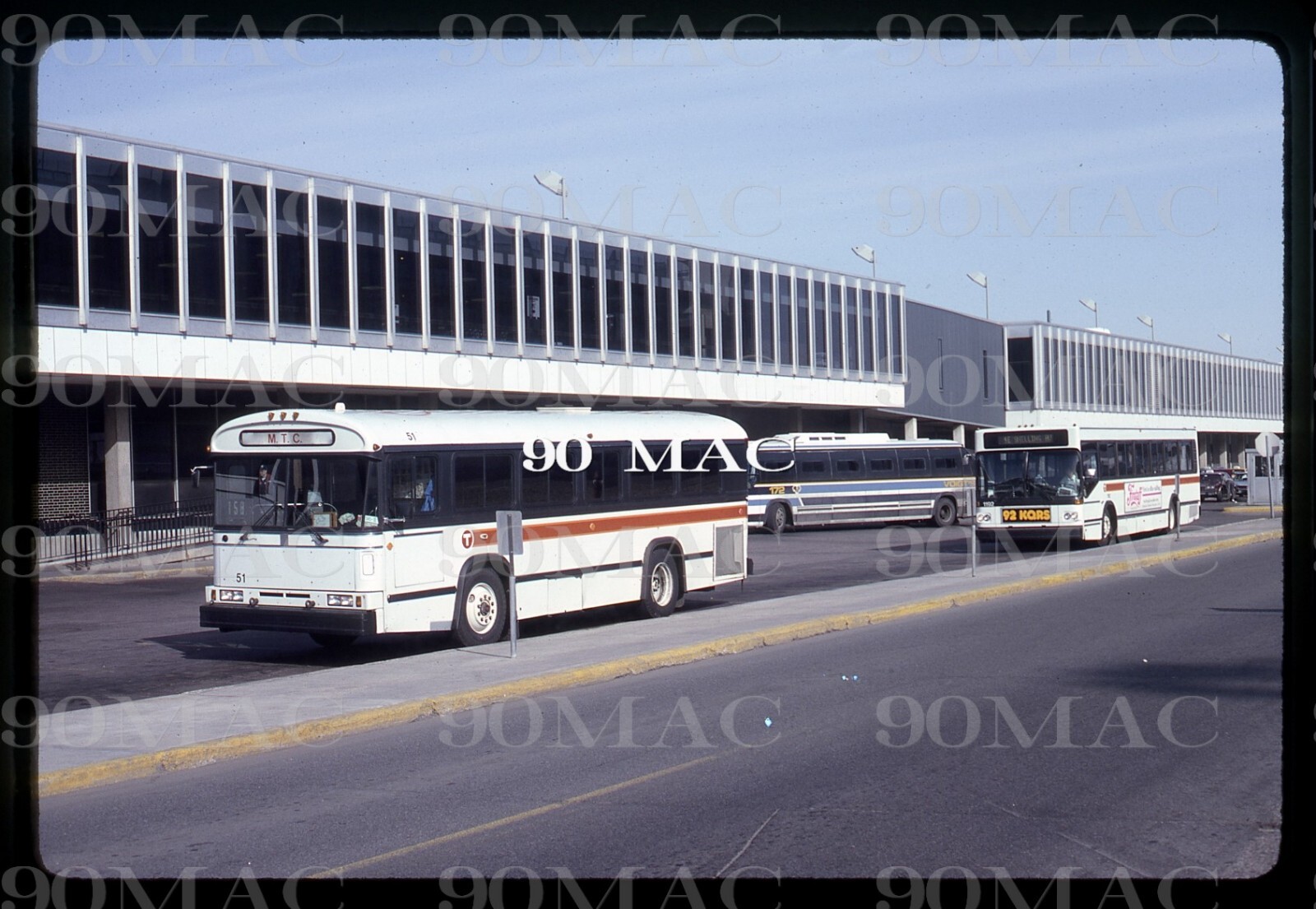 MTC. THOMAS BUS #51. Minneapolis (MN). Original Slide 1992.