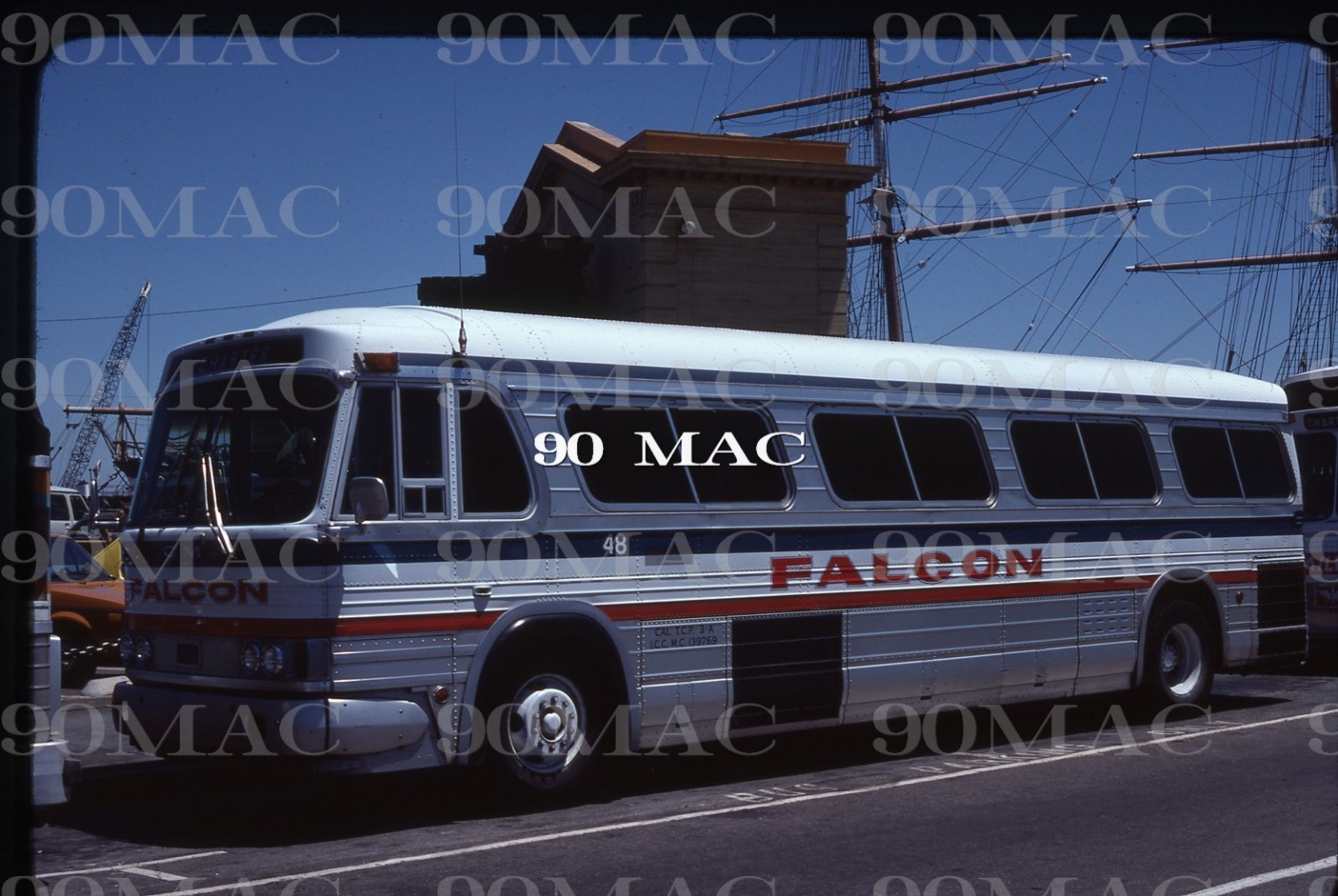 FALCON CHARTER. GM COACH BUS #48. San Francisco (CA). Original Slide 1978. (A)