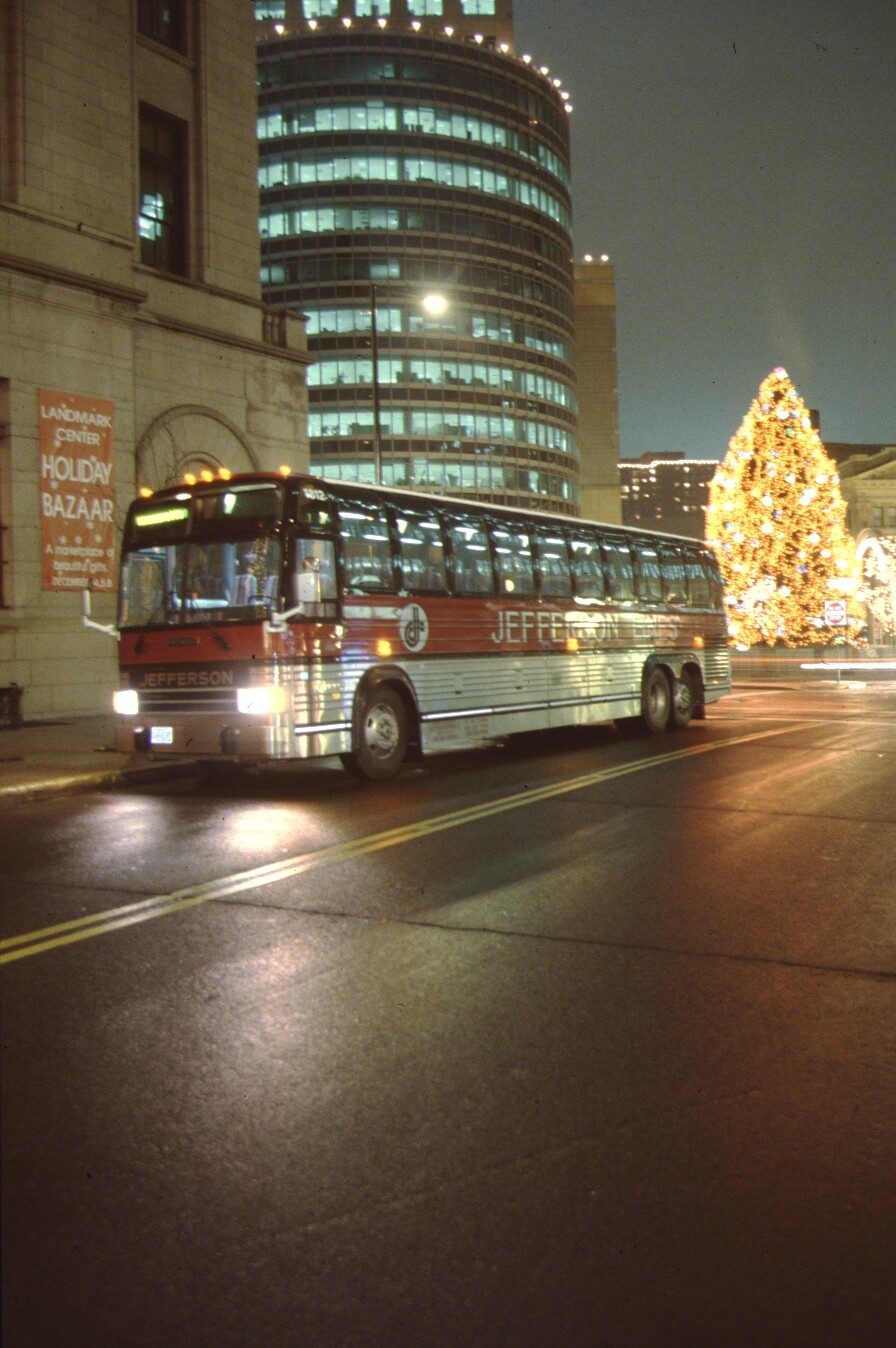 Jefferson Lines Prevost bus original Slide