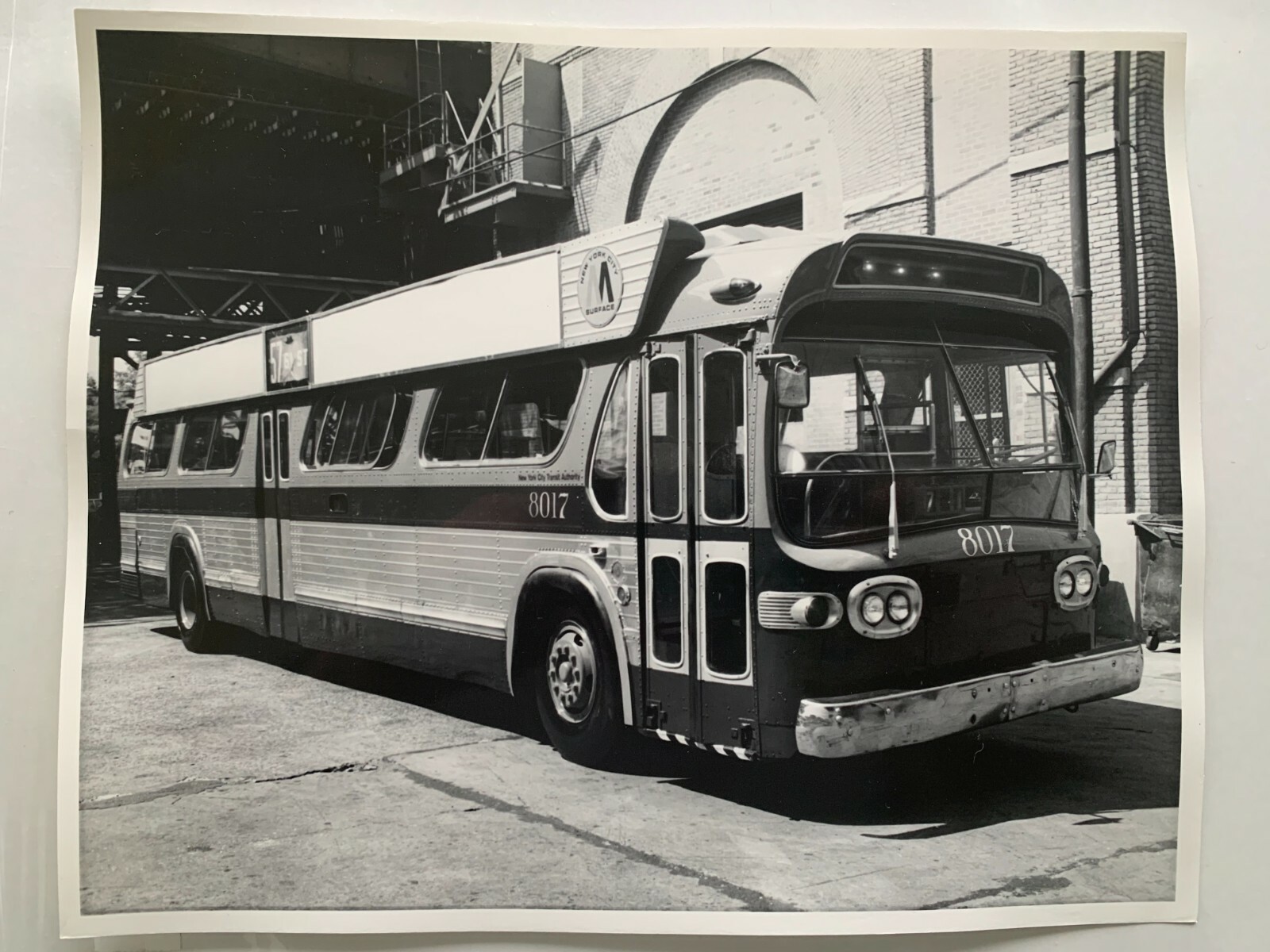 8X10 NY NYC 1966 GMC BUS #8017 B&W PHOTOGRAPH UNDER ELEVATED NYC SUBWAY TRESLE