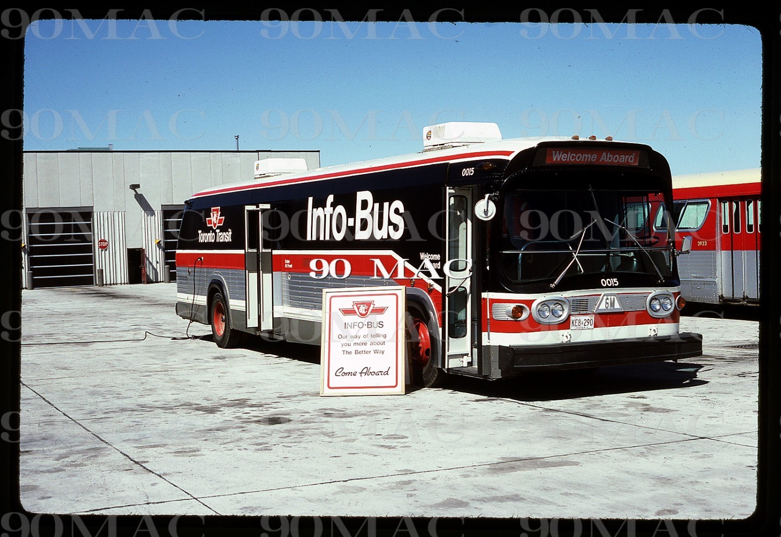 Toronto Transit Commission. GMDD BUS #0015. Original Slide 1984. Info-Bus! (A)