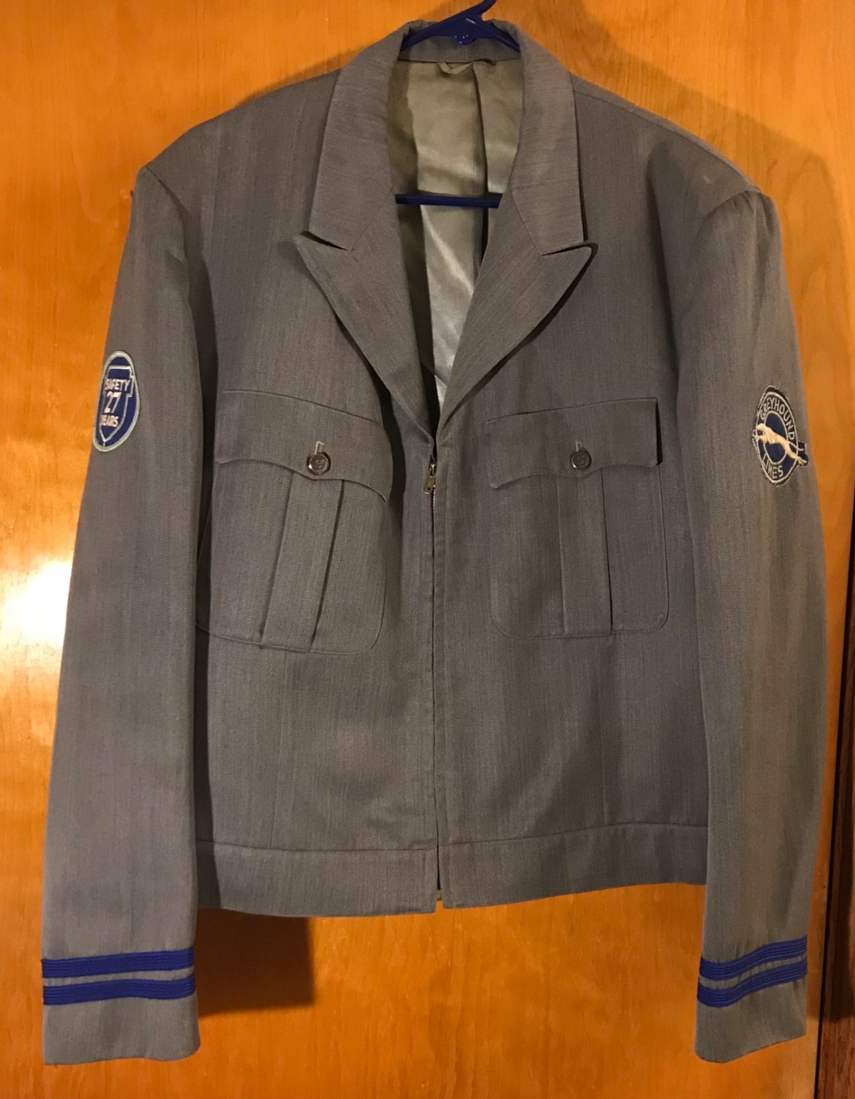 VINTAGE GREYHOUND BUS DRIVERS UNIFORM JACKET WITH ZIPPER