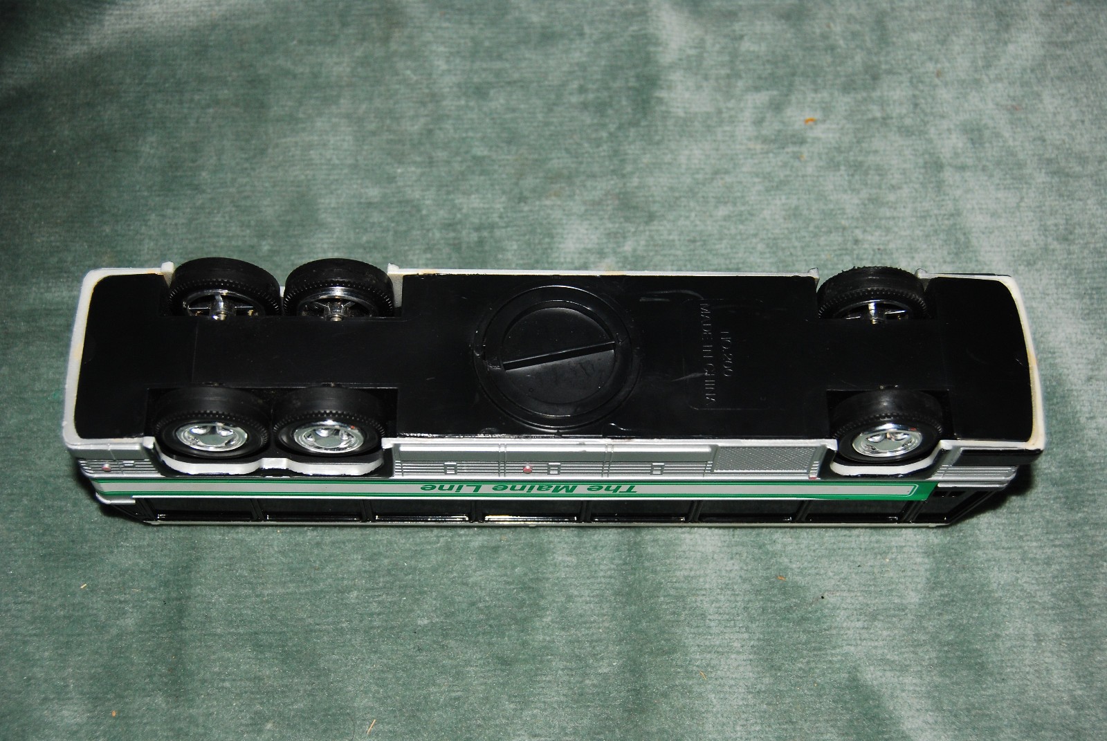 THE MAINE LINE Bus No. 200 10″ Plastic Still Coin Bank