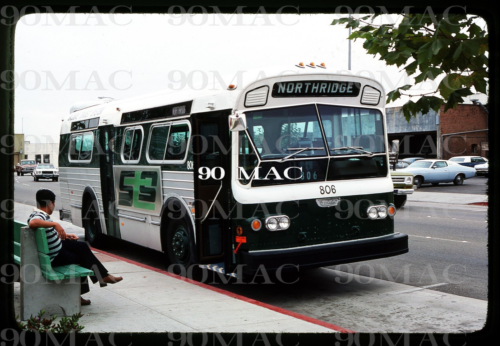 SALINAS TRANSIT SYSTEM. FLXIBLE BUS #806. Salinas (CA). Original Slide 1977.