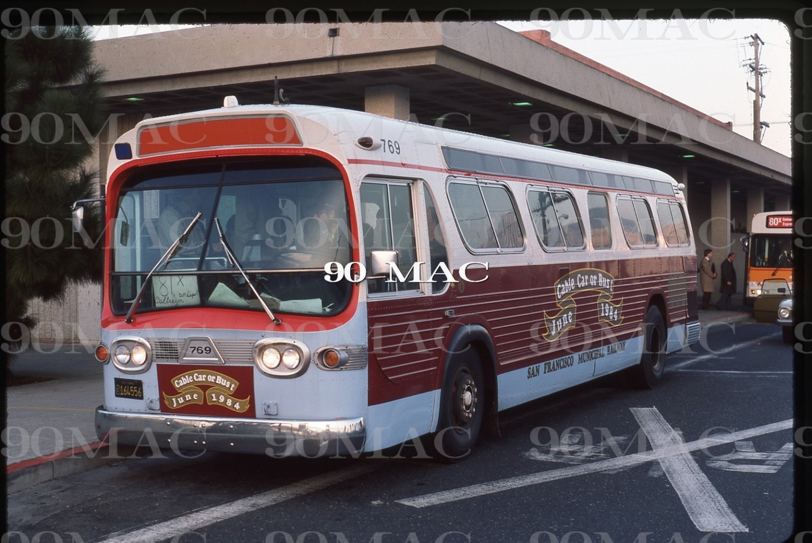 SF MUNI. GMC BUS #2769. San Francisco (CA). Original Slide 1985. CABLE CAR.