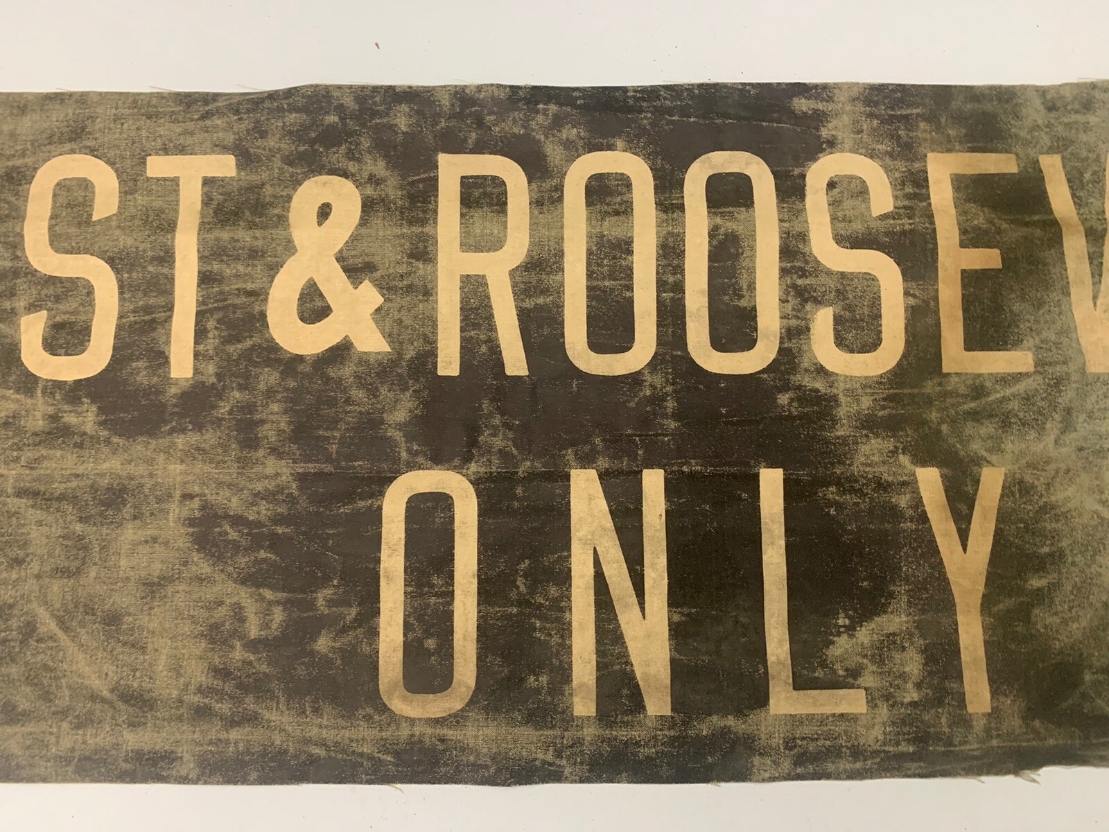 NY NYC PRIMITIVE BUS ROLL SIGN ROOSEVELT AVENUE 61 STREET L.I.R.R. TRAIN QUEENS